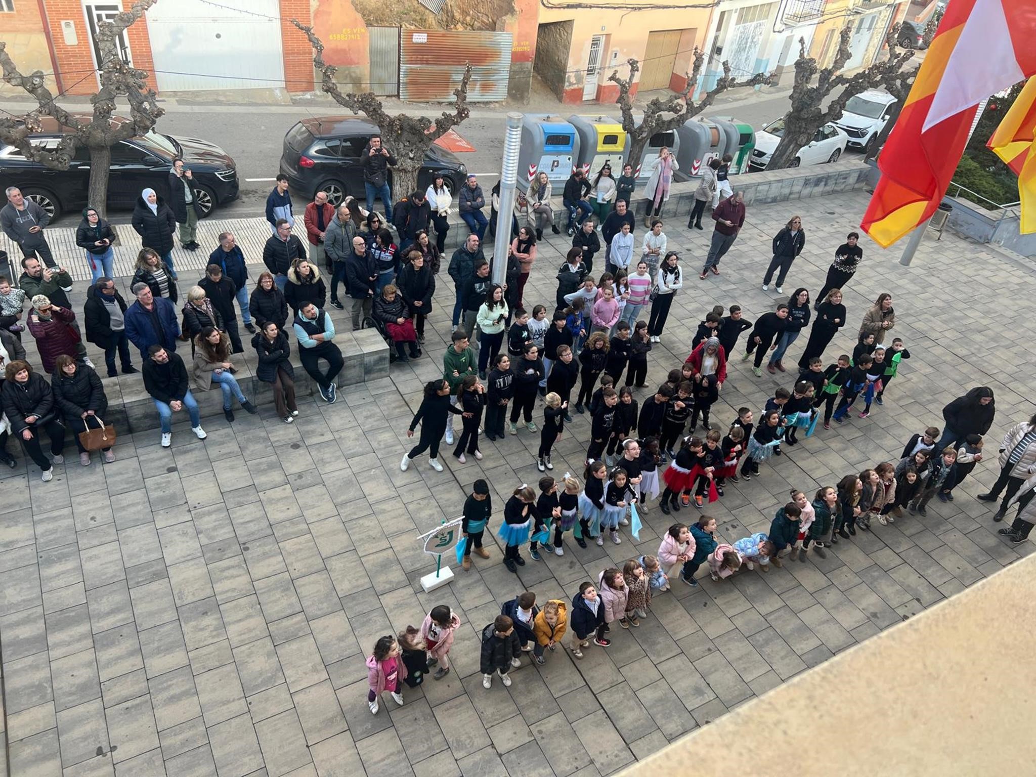 1765782484338 (Copy)