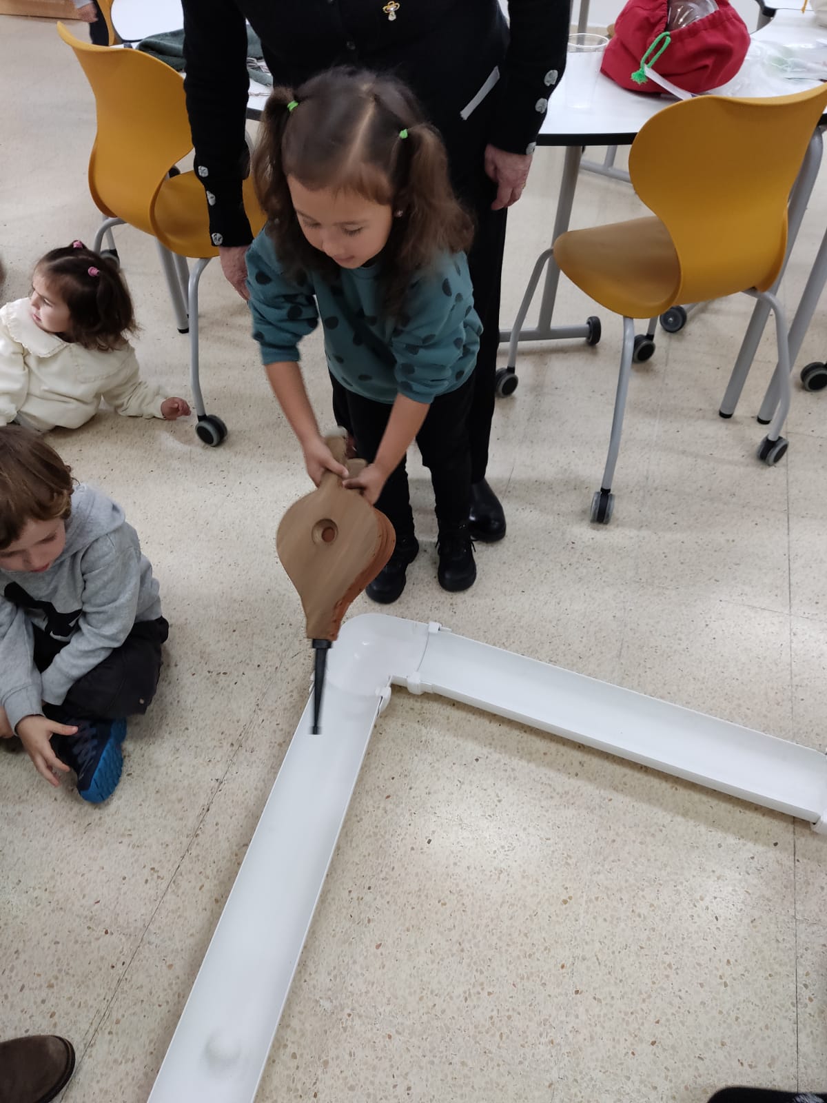 ca4a20ef-1e49-4572-a497-44a001df4a92