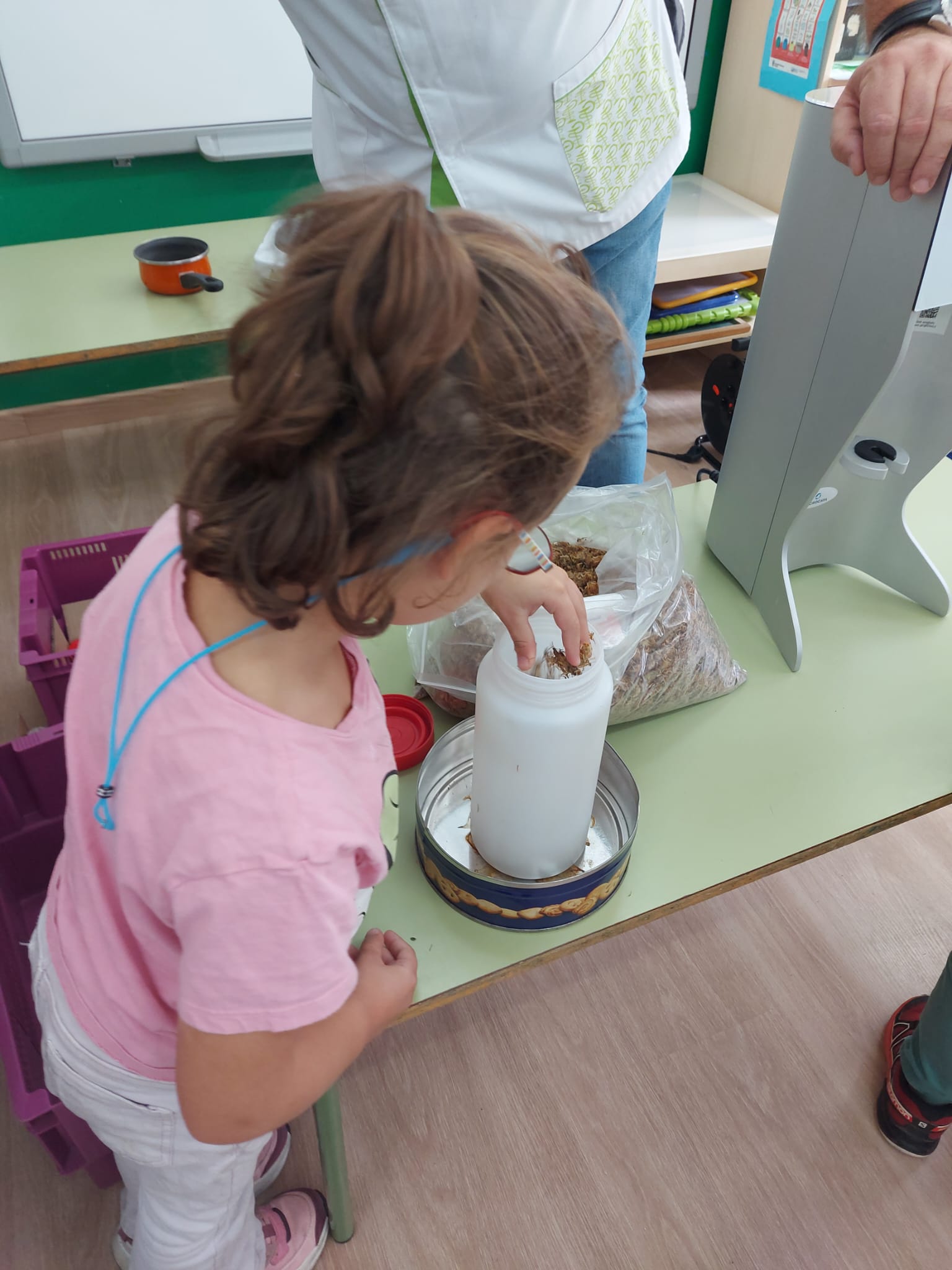 f7260878-dc88-42c7-b7d7-beb6aacad051