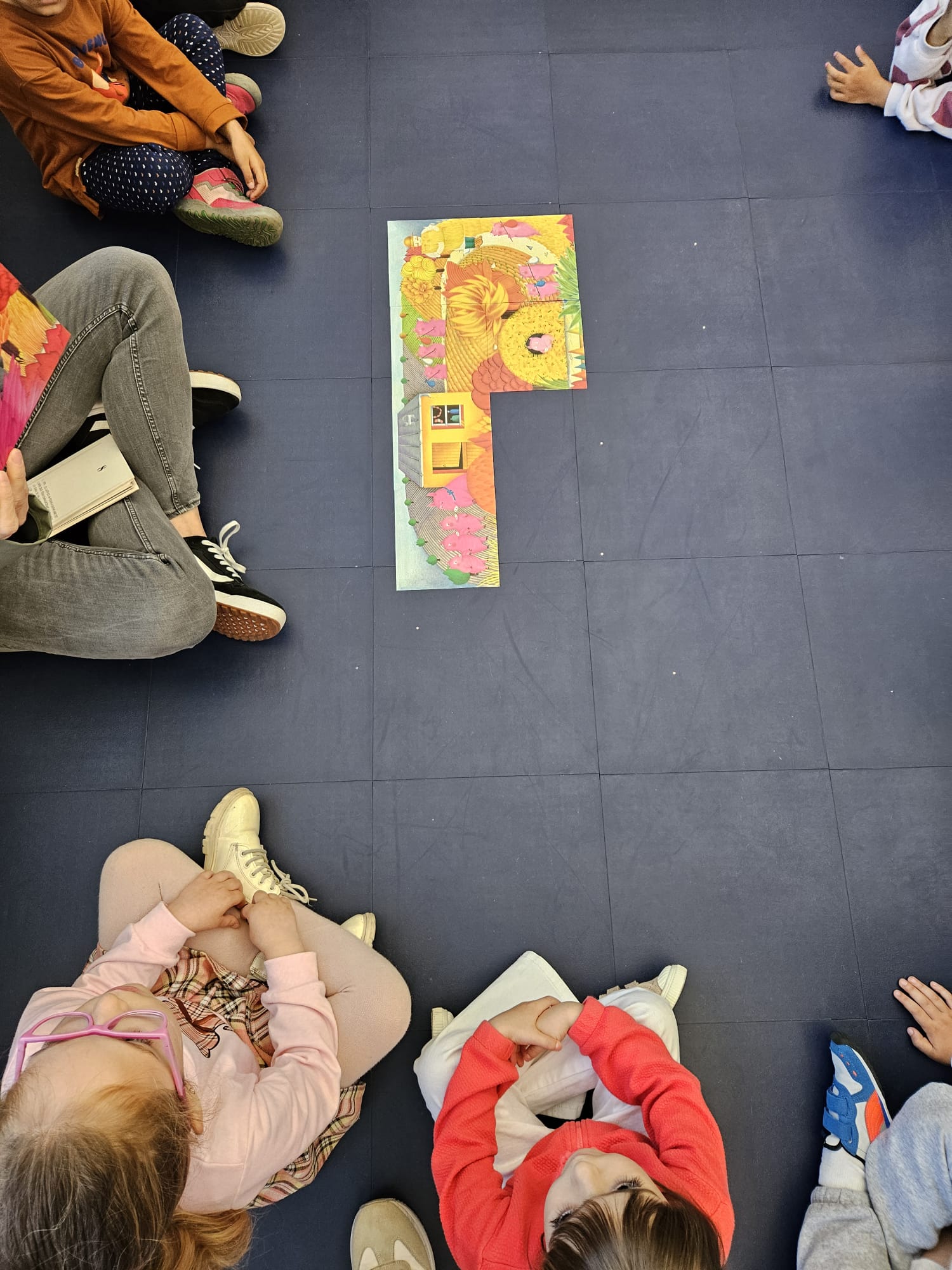 f000b2a1-ac0d-4734-86db-f9df6749a4a9