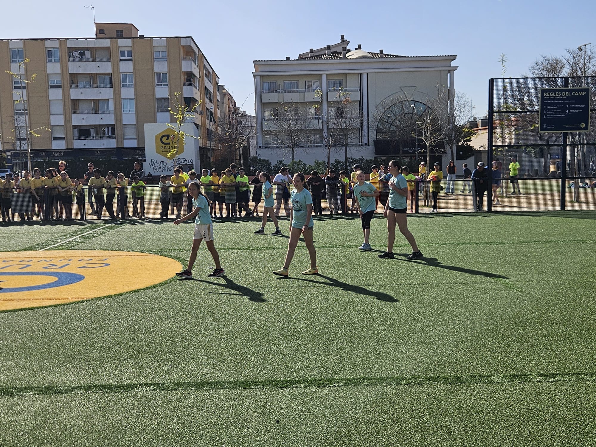 8e0555ff-6d3e-4a5a-ab25-0e0aa3c5732f