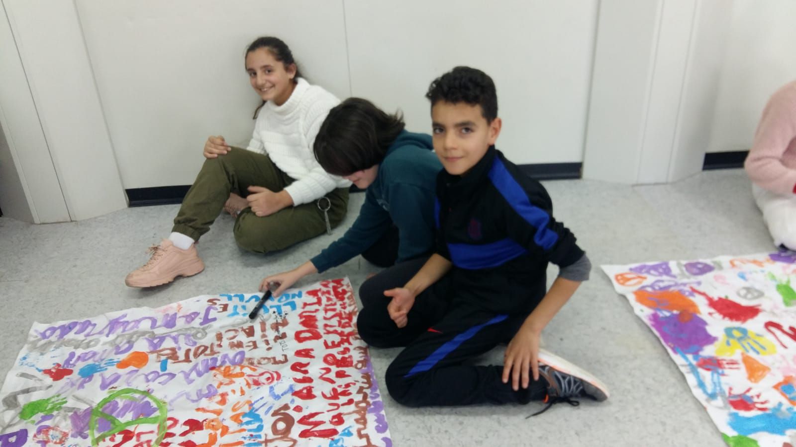 9b63f7d2-97e4-489a-8dc9-f1d78c0bbc16