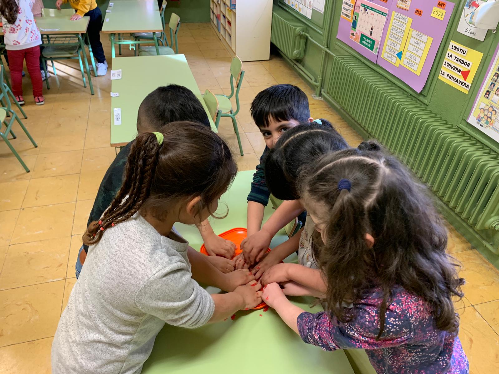 175c0de7-ac5a-4c8e-899c-0b270a64d42e