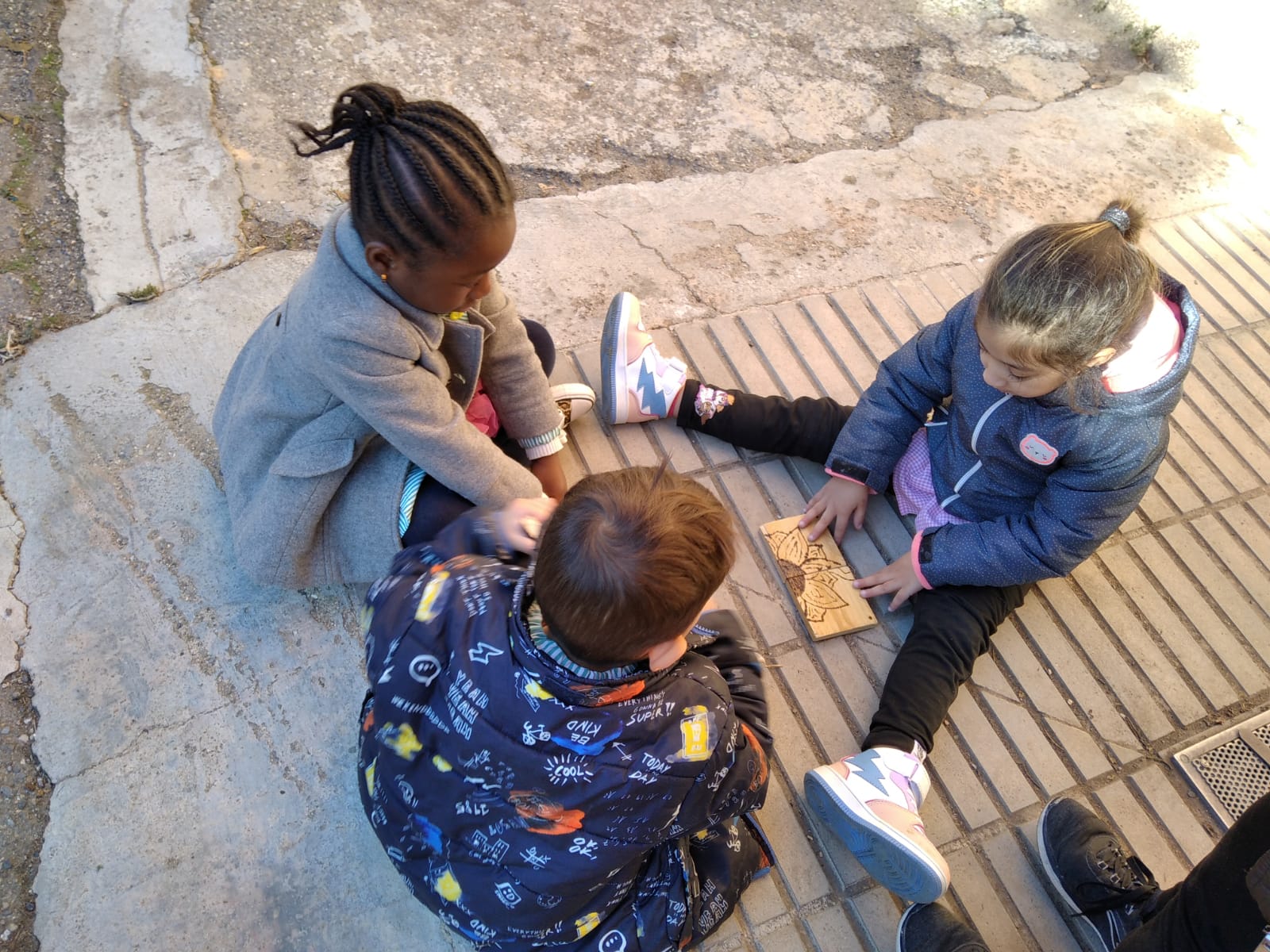 86ba0a23-f94e-4b70-ac80-b69631b18bd9