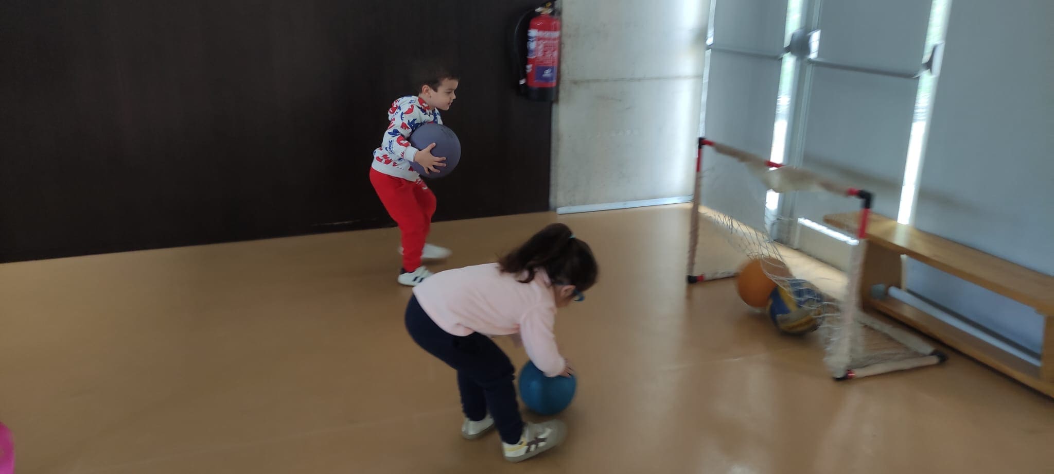 e57c09d4-3b4f-4a6d-8e39-30587b8bdd61