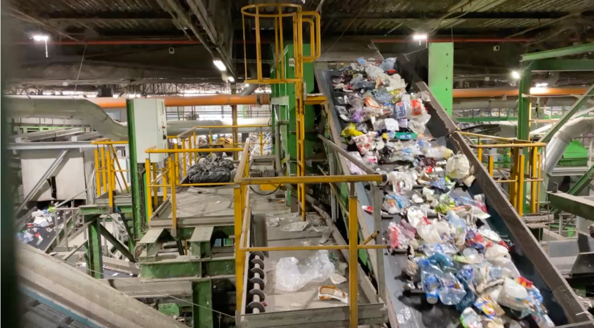 Visita al centre de tractament de residus2