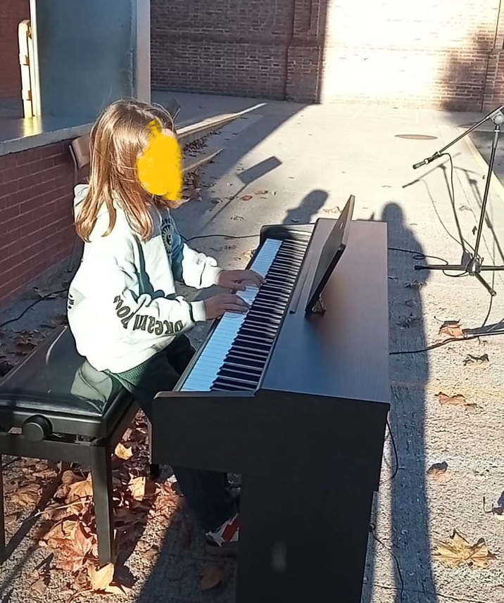 PHOTO-2025-11-26-09-59-27