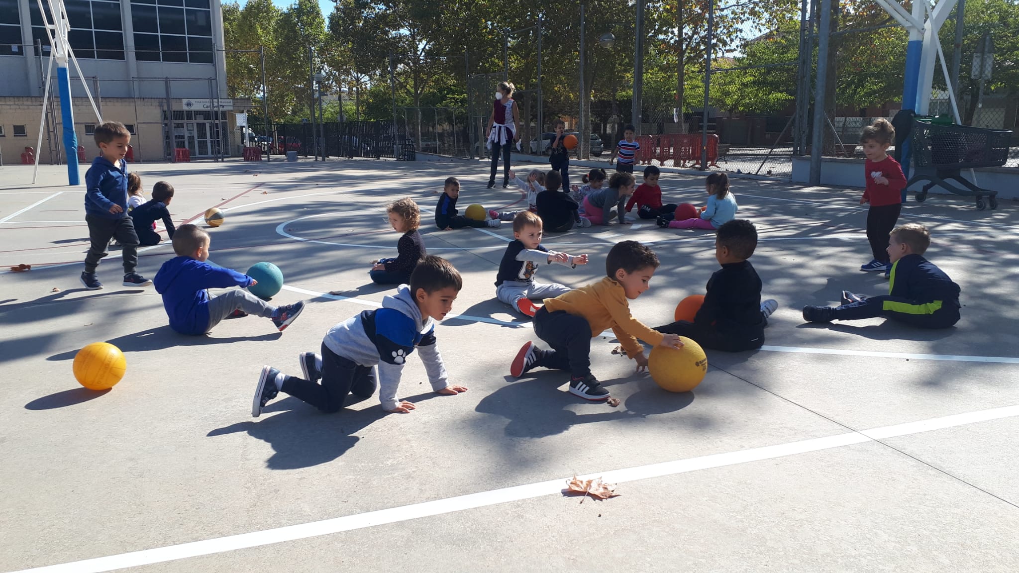 e3763609-9ef9-4ea8-921b-da5f864ea14b