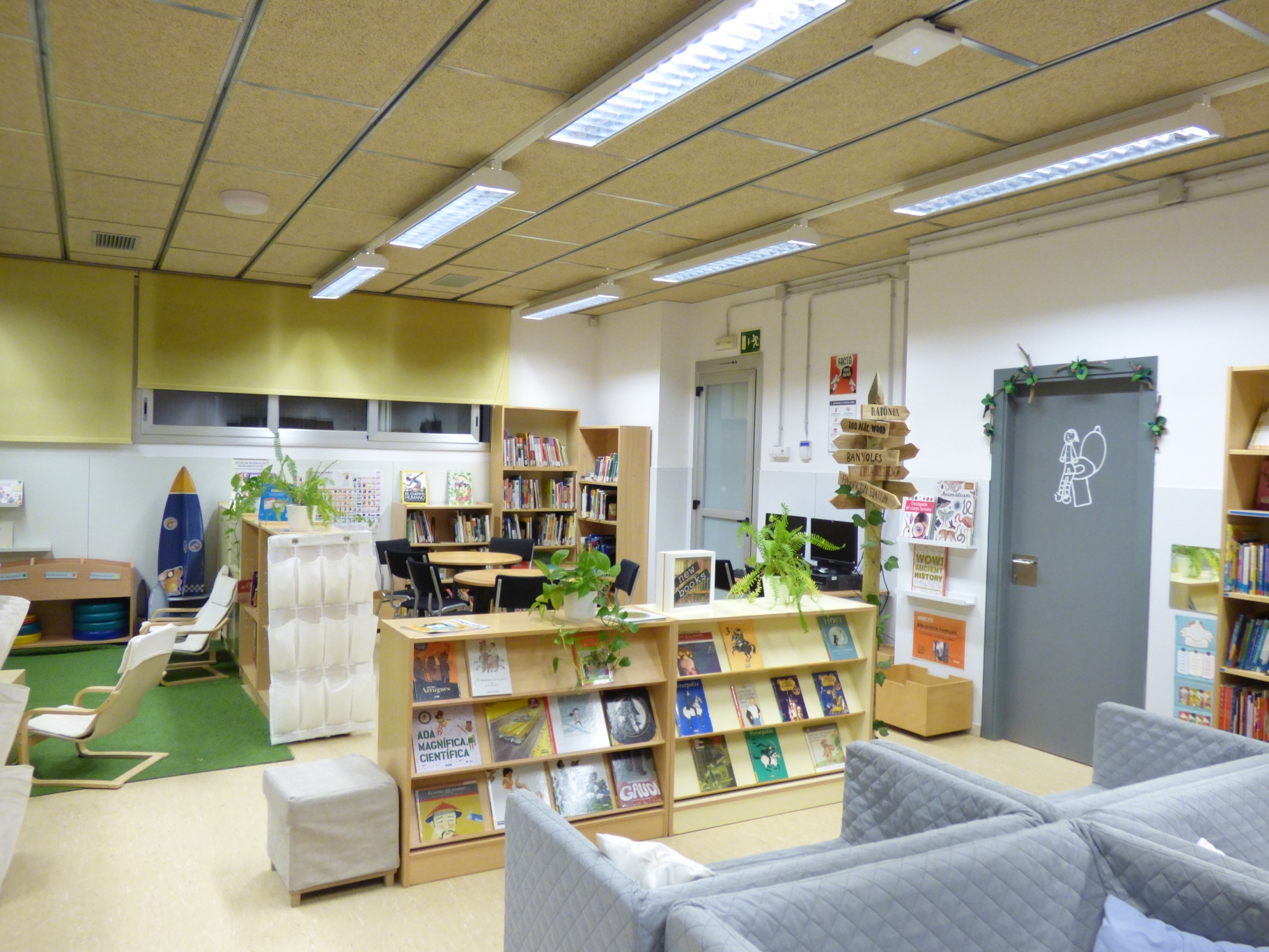 Biblioteca. Escola Ciutat Jardí