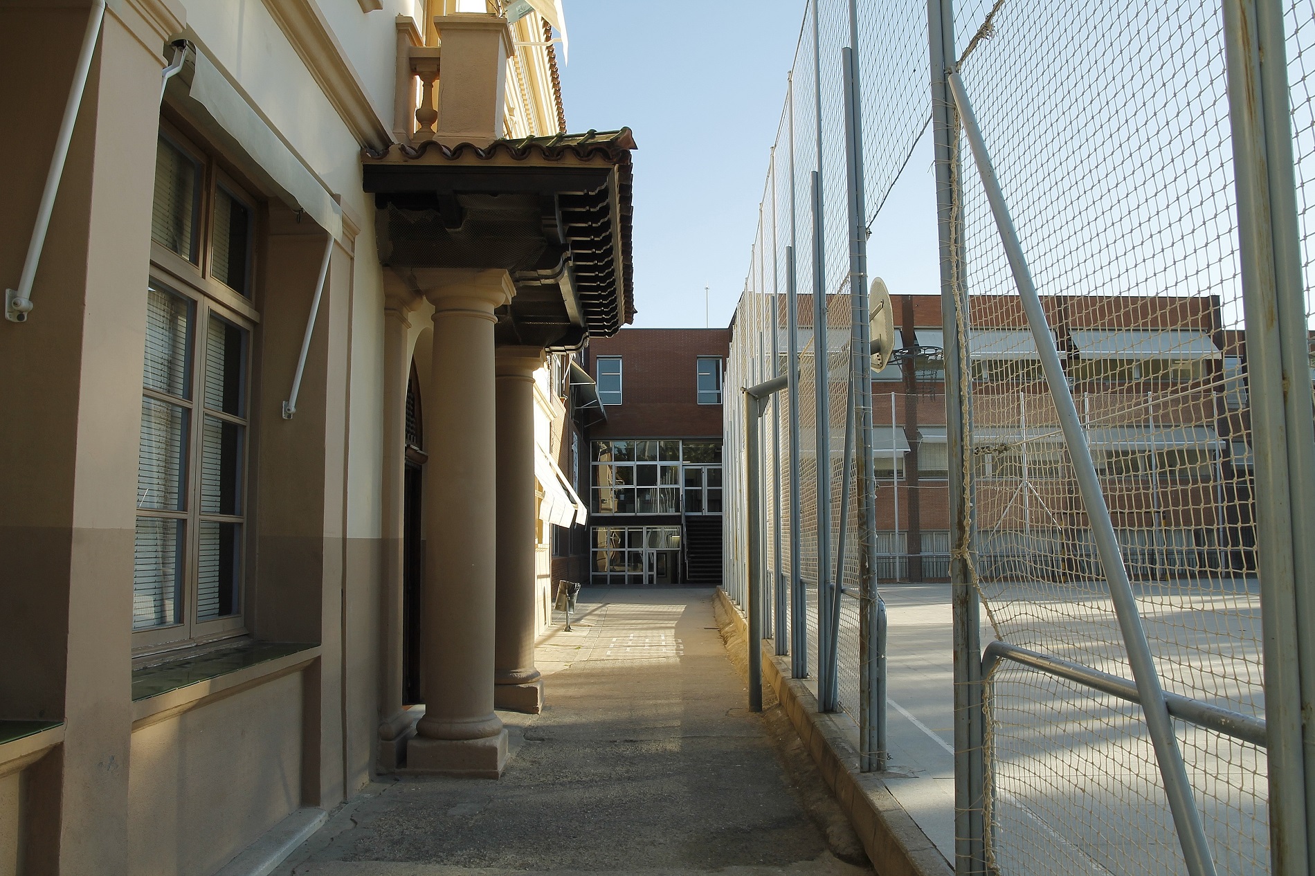 passadis pista-pavello