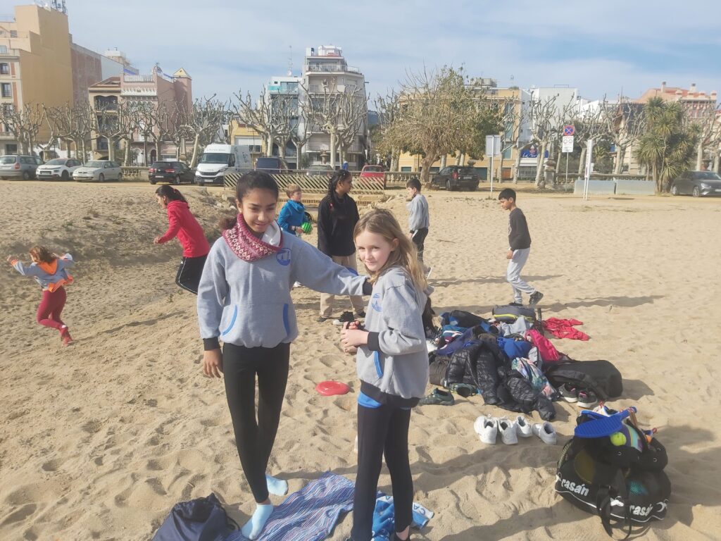 5è ha anat a la platja