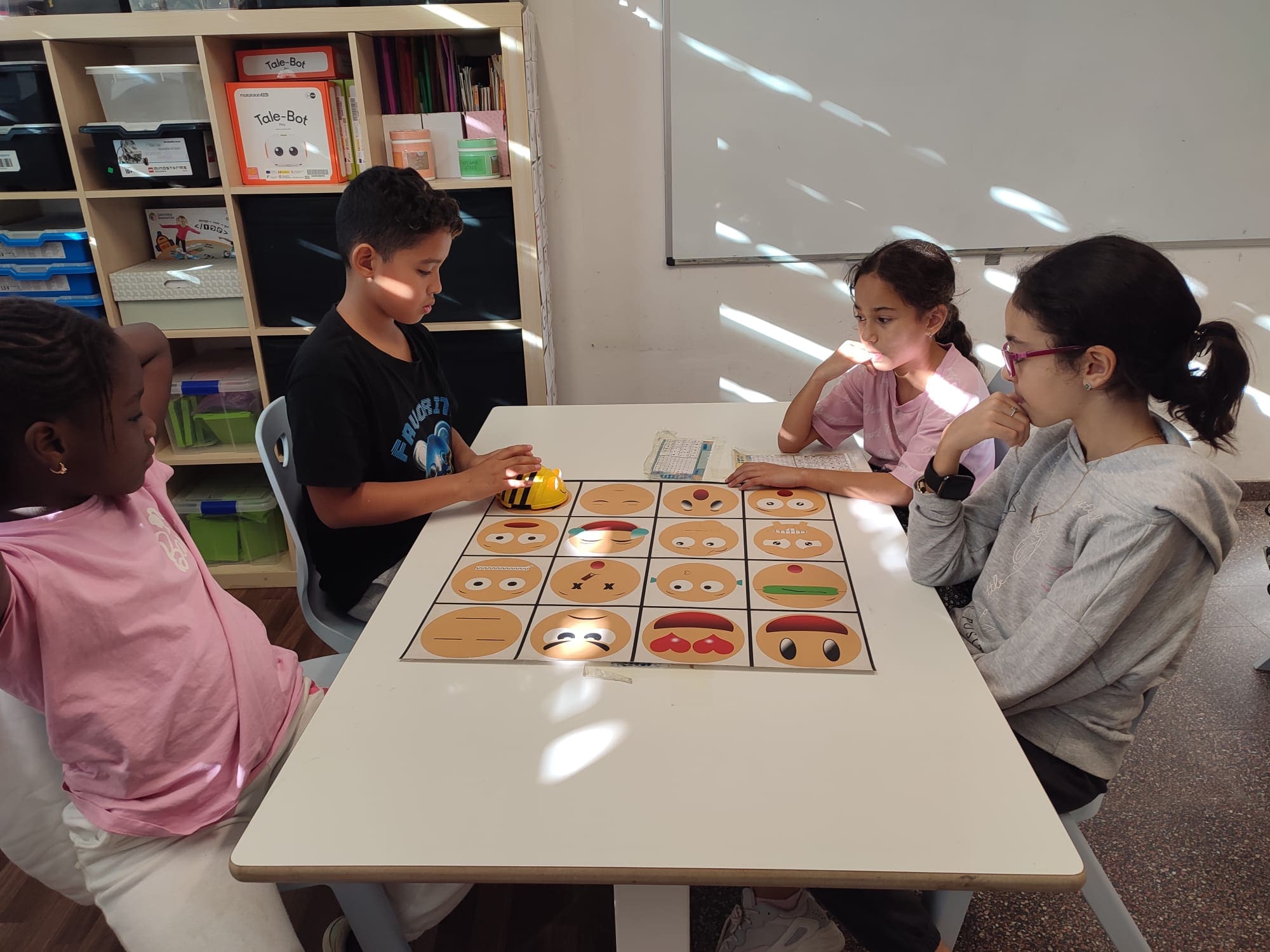 e6f40ade-7b13-4dab-a08f-bb54fd6d16b1(1)