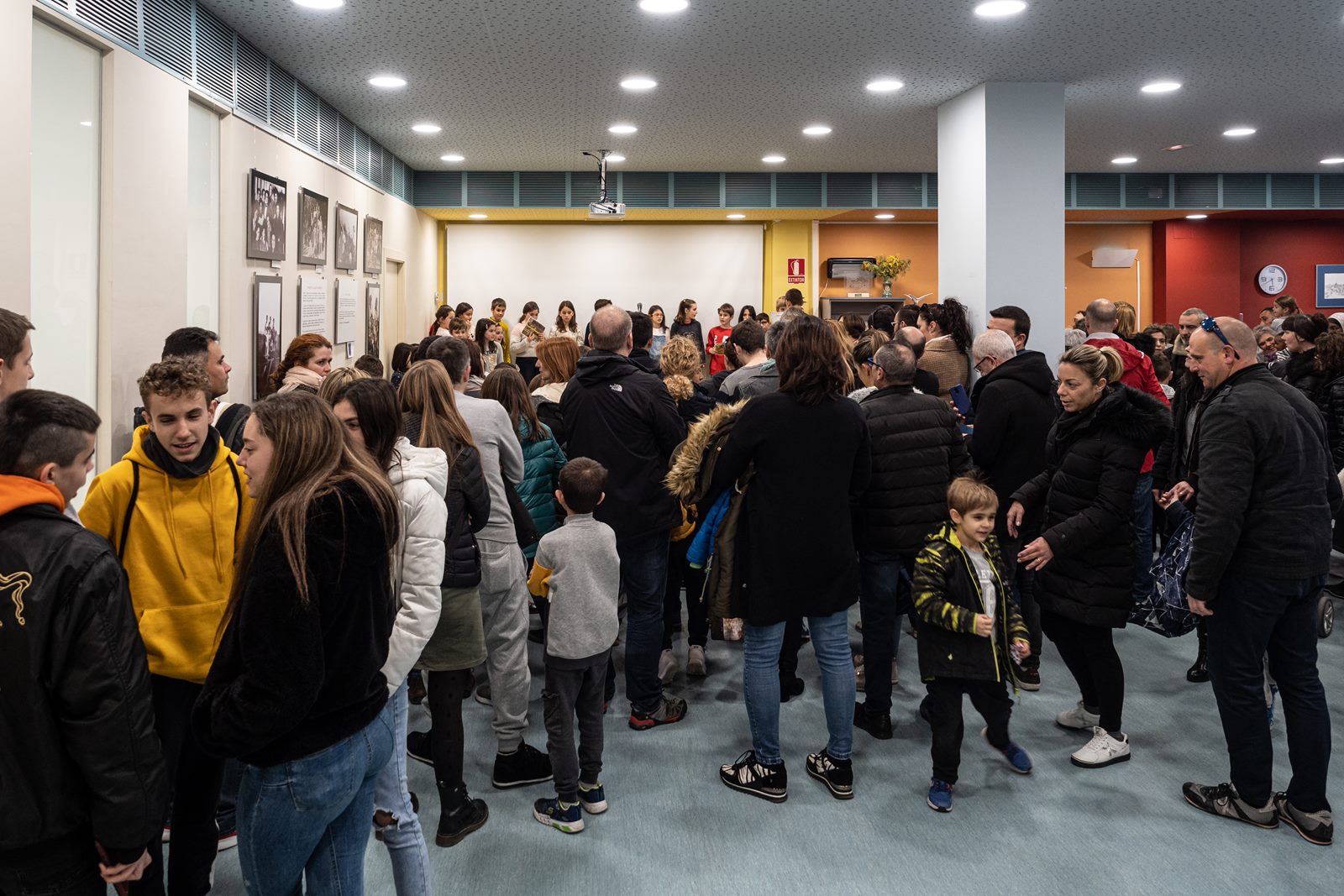 Expo Dona Castellbisbalenca alumnes Els Arenys 6.3.20 (4)