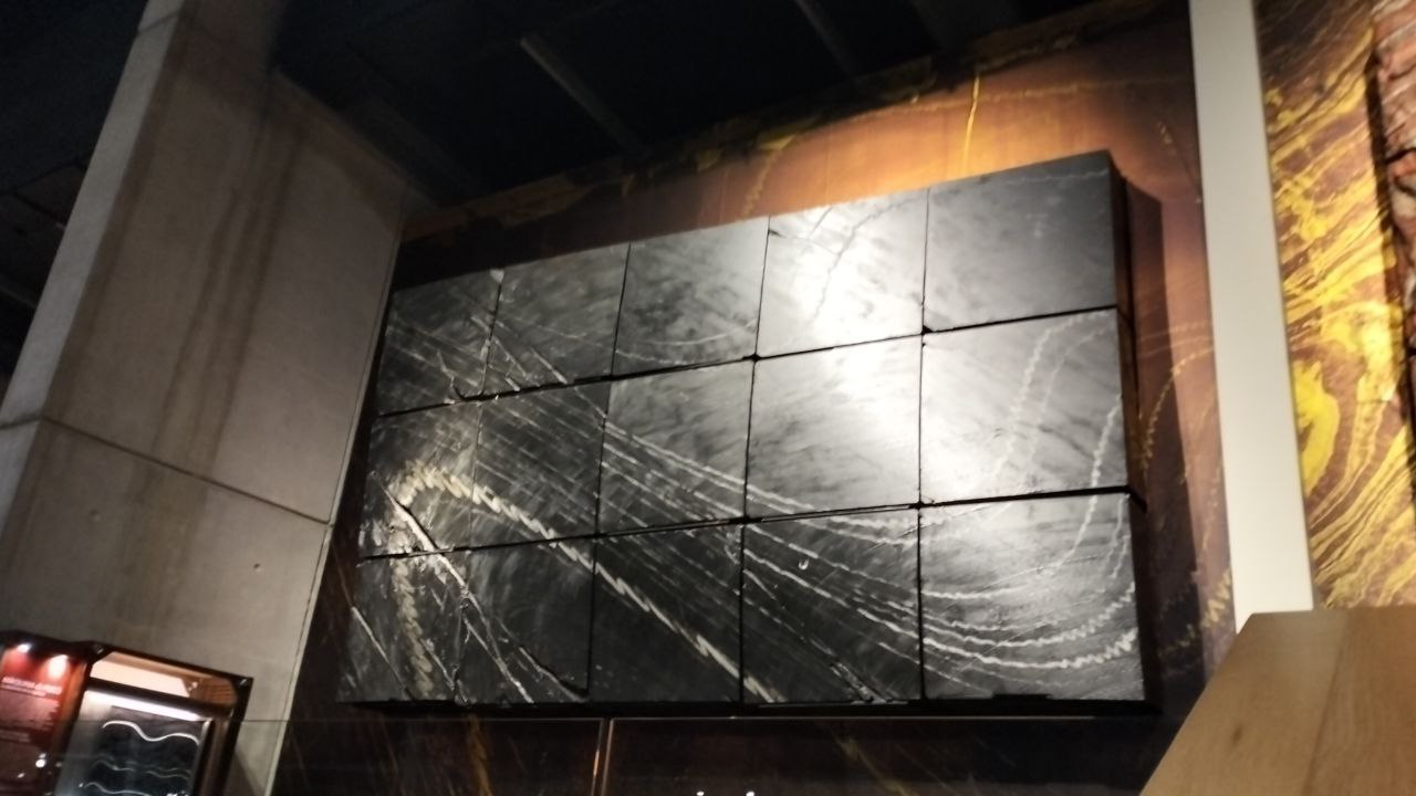 photo_2025-12-10_18-25-49