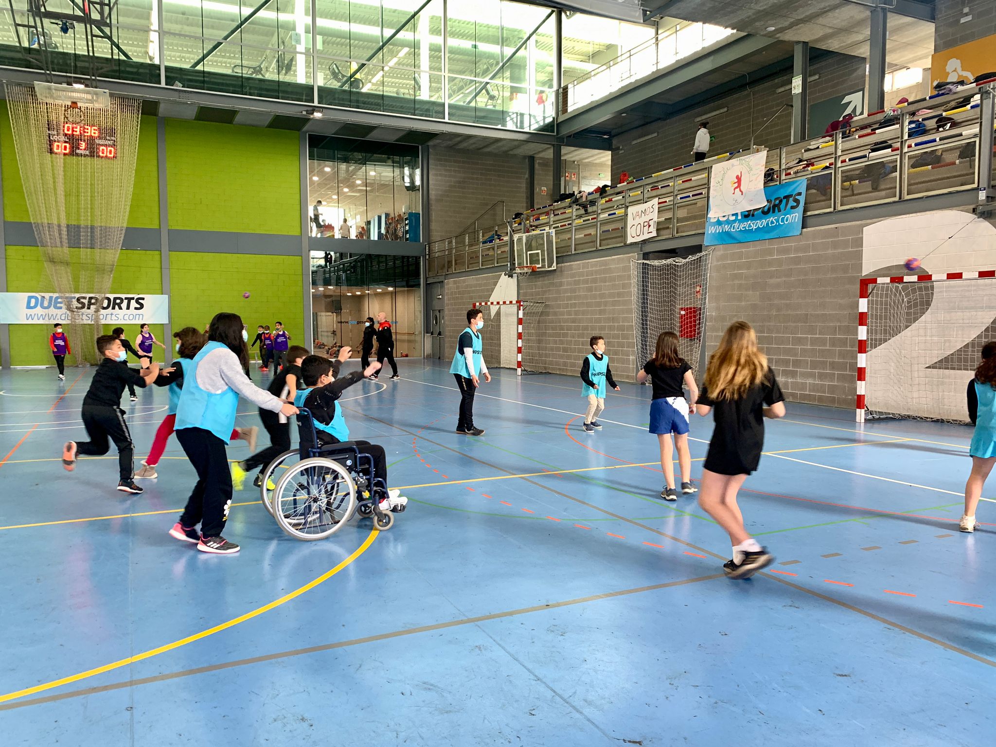 6908EDB8-8D0D-4755-A705-574589FD8B0A