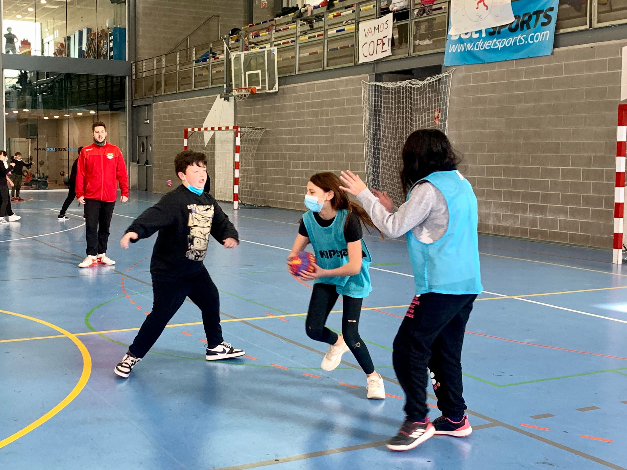 A42B7E22-9D4F-4C9D-B0C4-6D6A8DD901CA