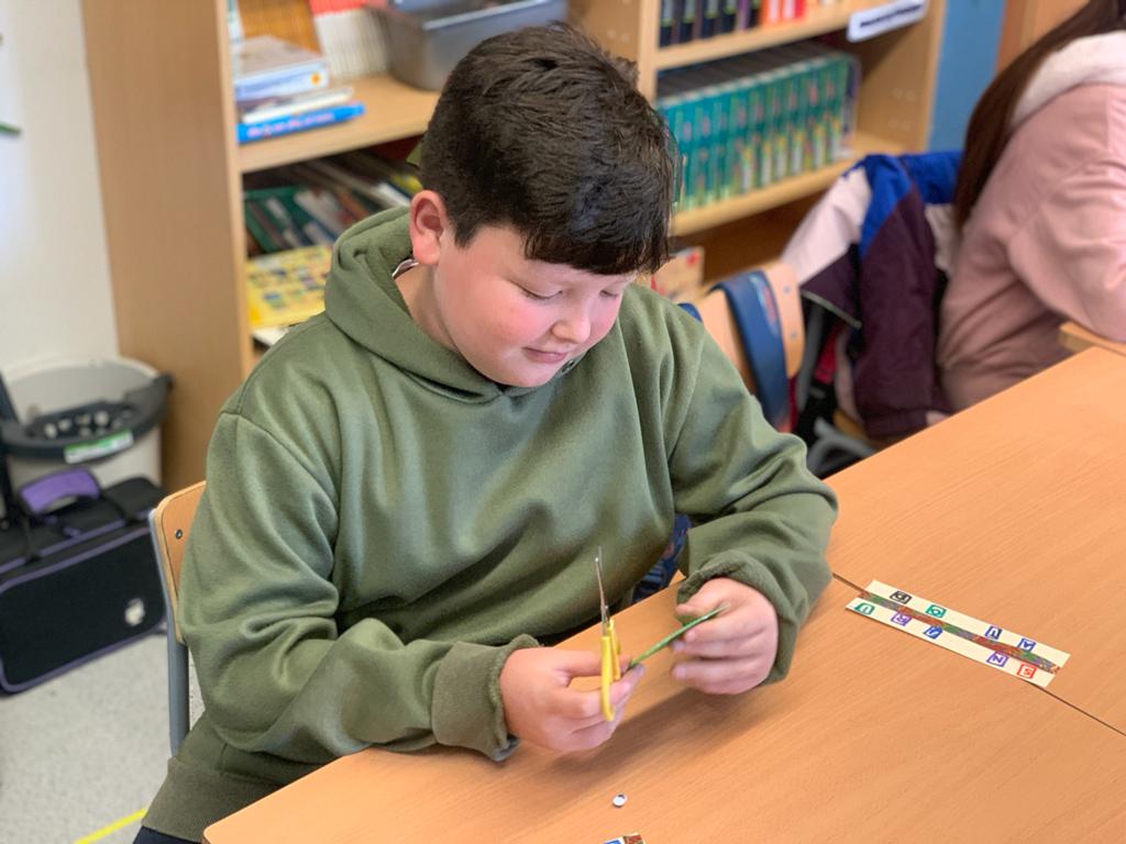 E14B5AF6-9267-4AE9-A555-080B976A2B8E