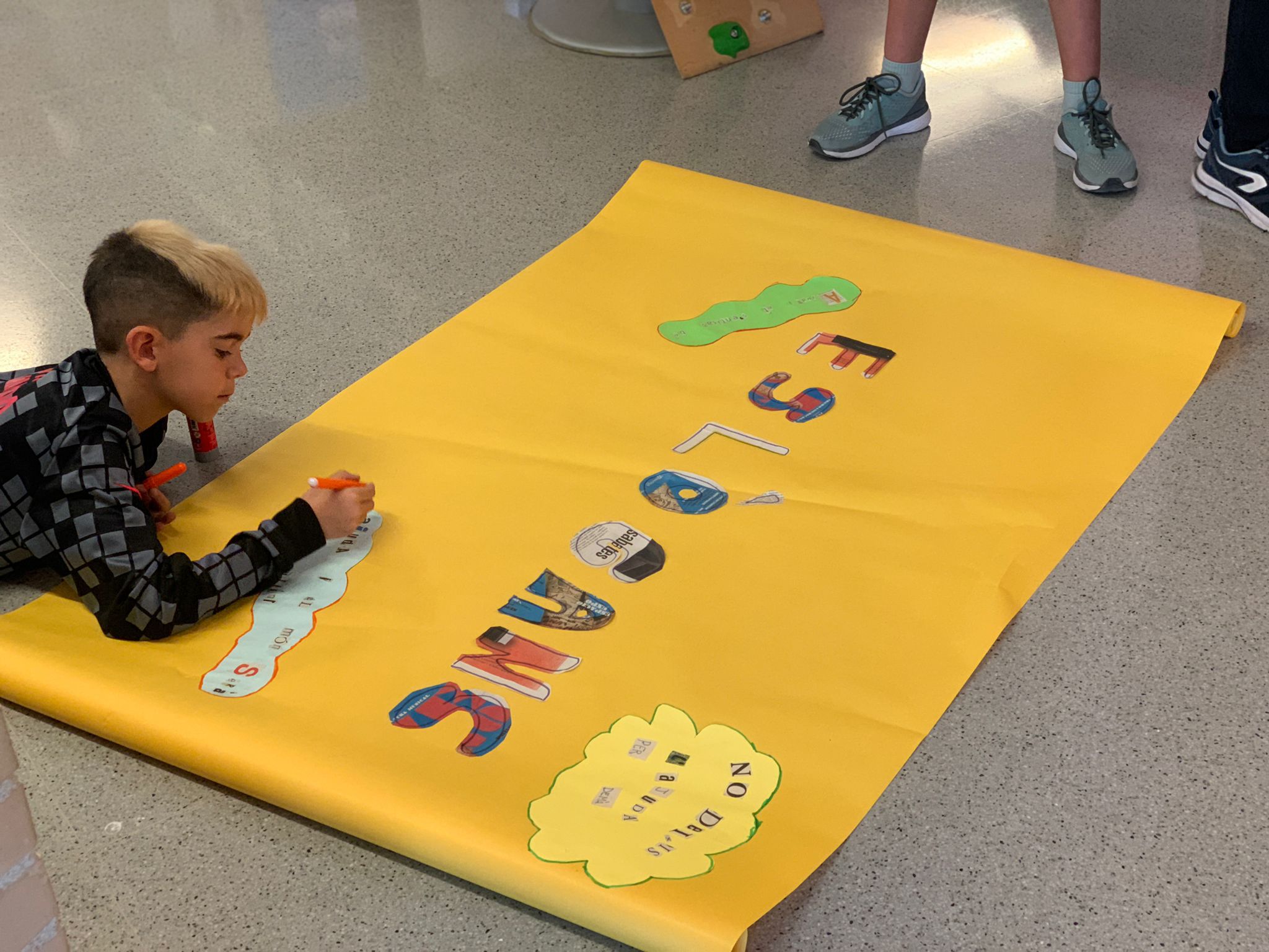 9D61243D-C8B0-4EA7-85AF-E9AC3C055071