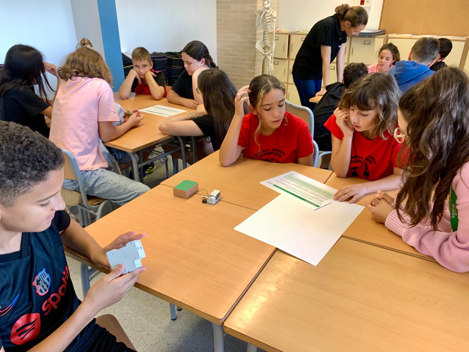 f9859488-853d-4db5-b57b-afc9abed838d