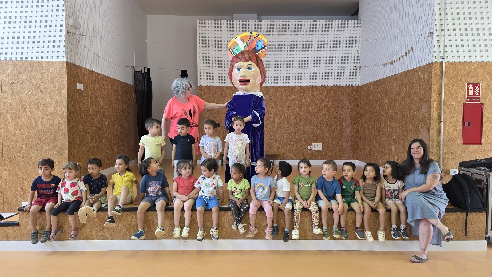 32ca0e9c-fd3a-4a34-a4e4-eb6cd8b2c982