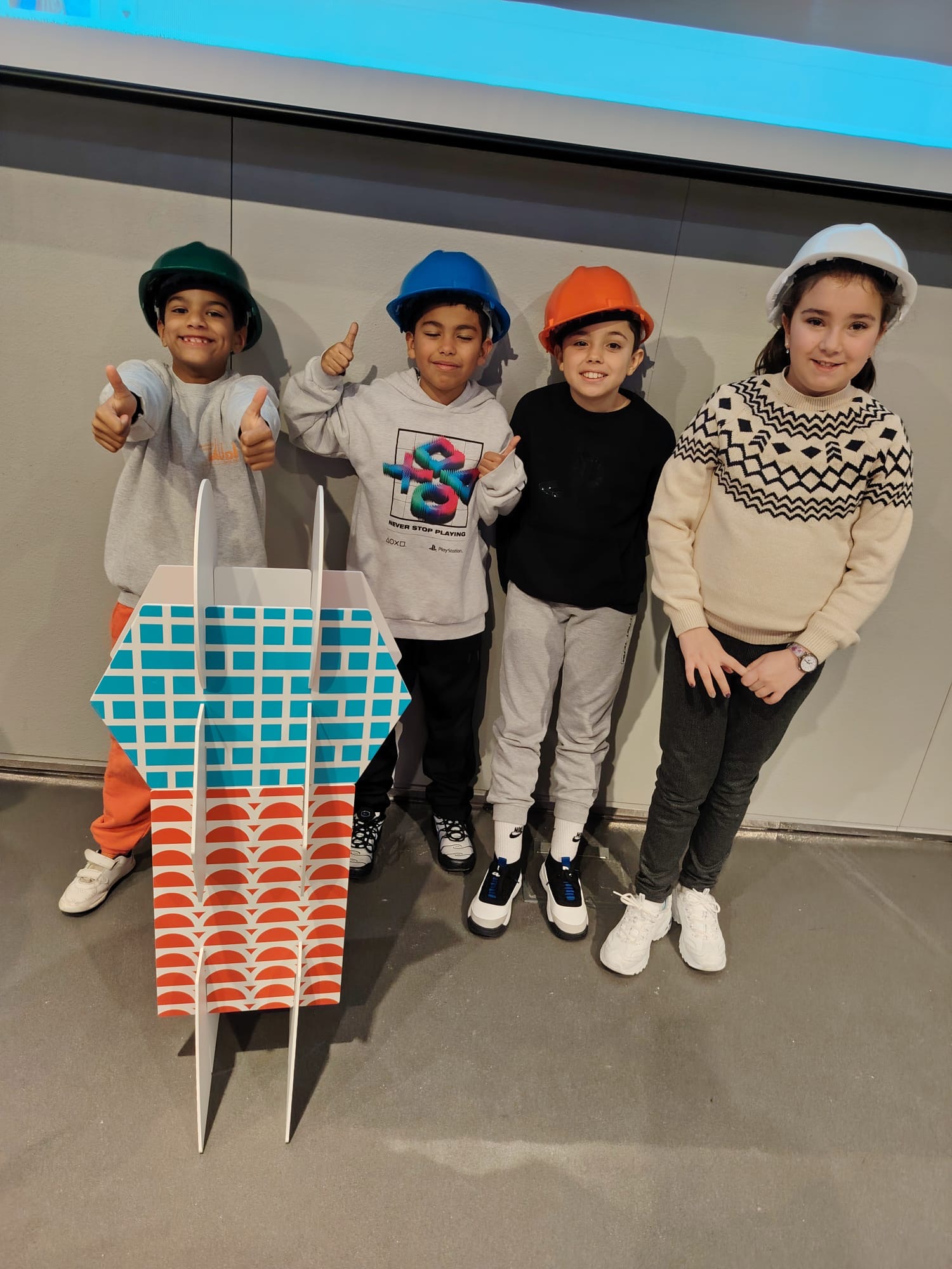 b99183f4-7b4c-4105-b217-ff42f426a561