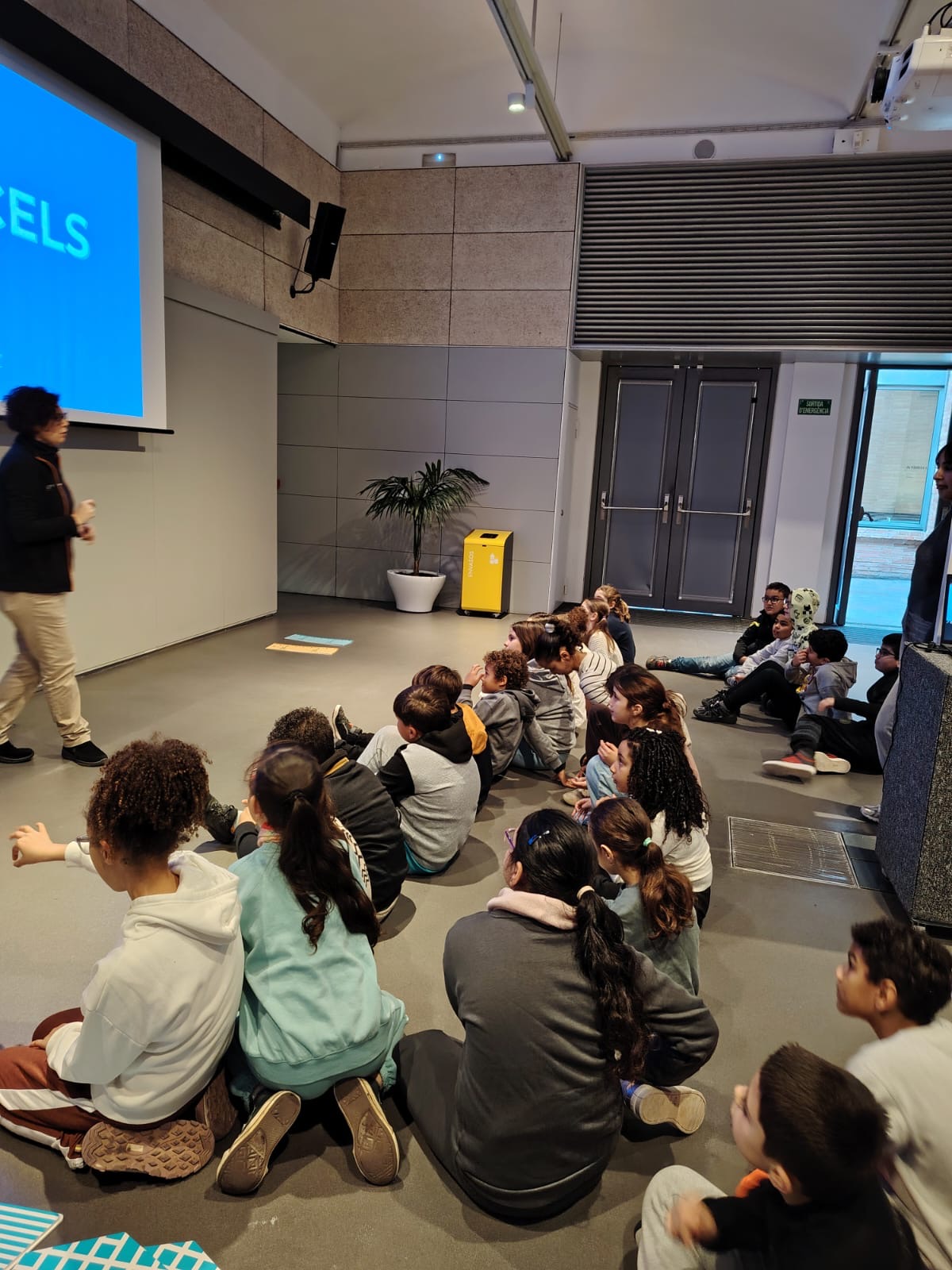 bea5d69a-c793-4ffc-81f1-40790ede401a