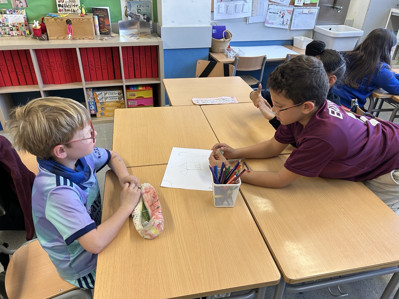 photo_5895763055776304408_y