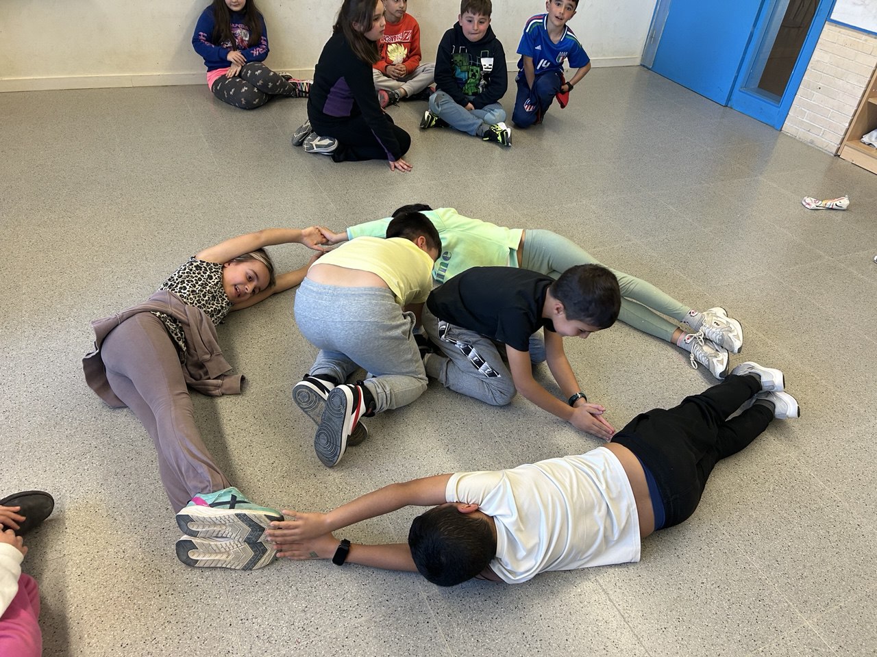 photo_5895763055776304423_y