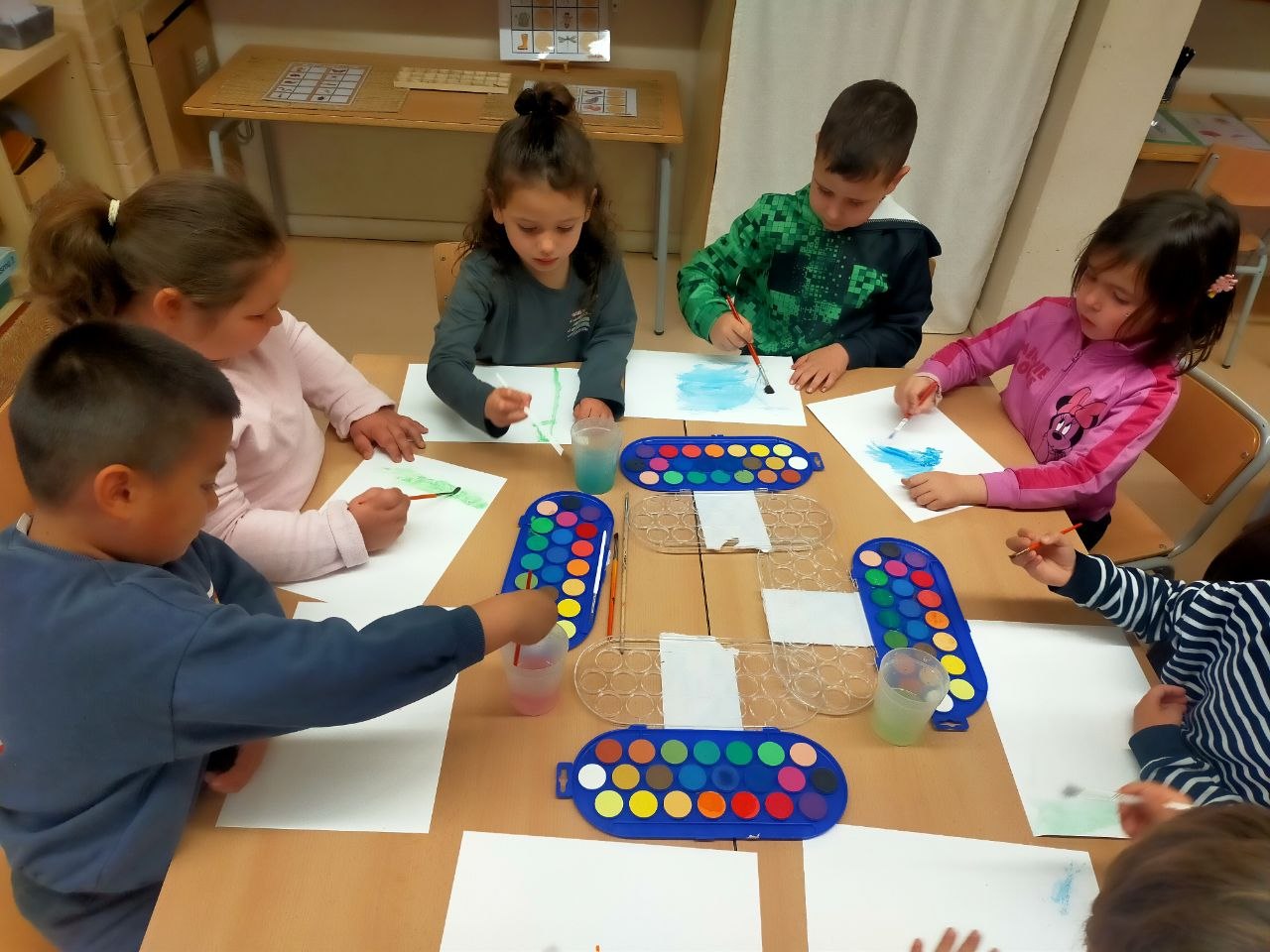 -6001326342525357096_121