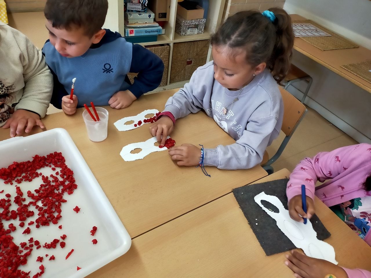 -6001326342525357098_121