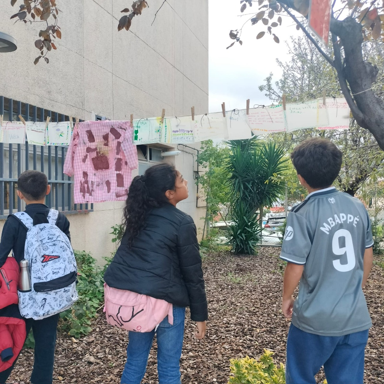 2c37664b-40e6-4c22-a167-ab3ee26abfac