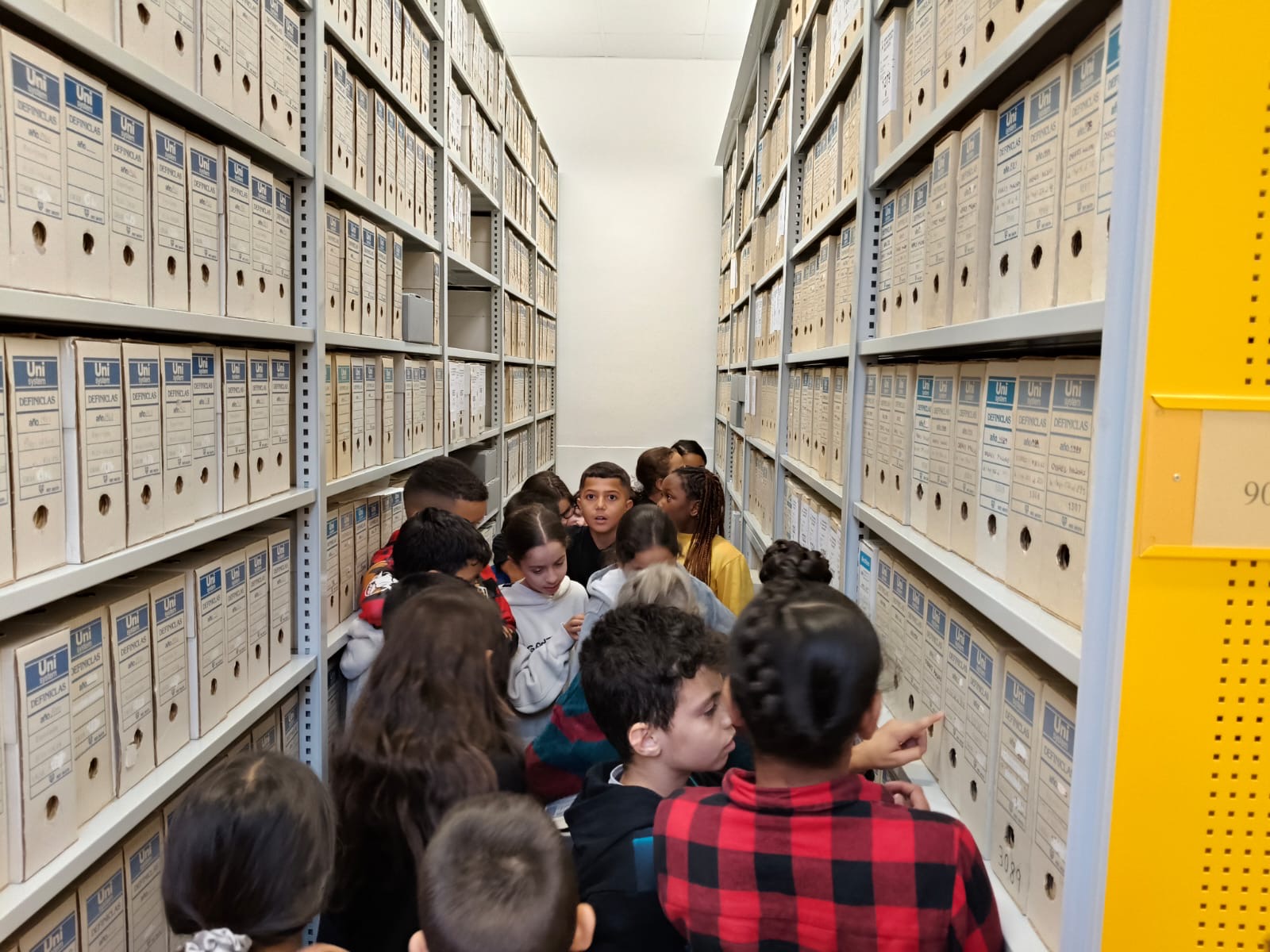 b9ba7b81-a707-48f4-b994-51beed994a33