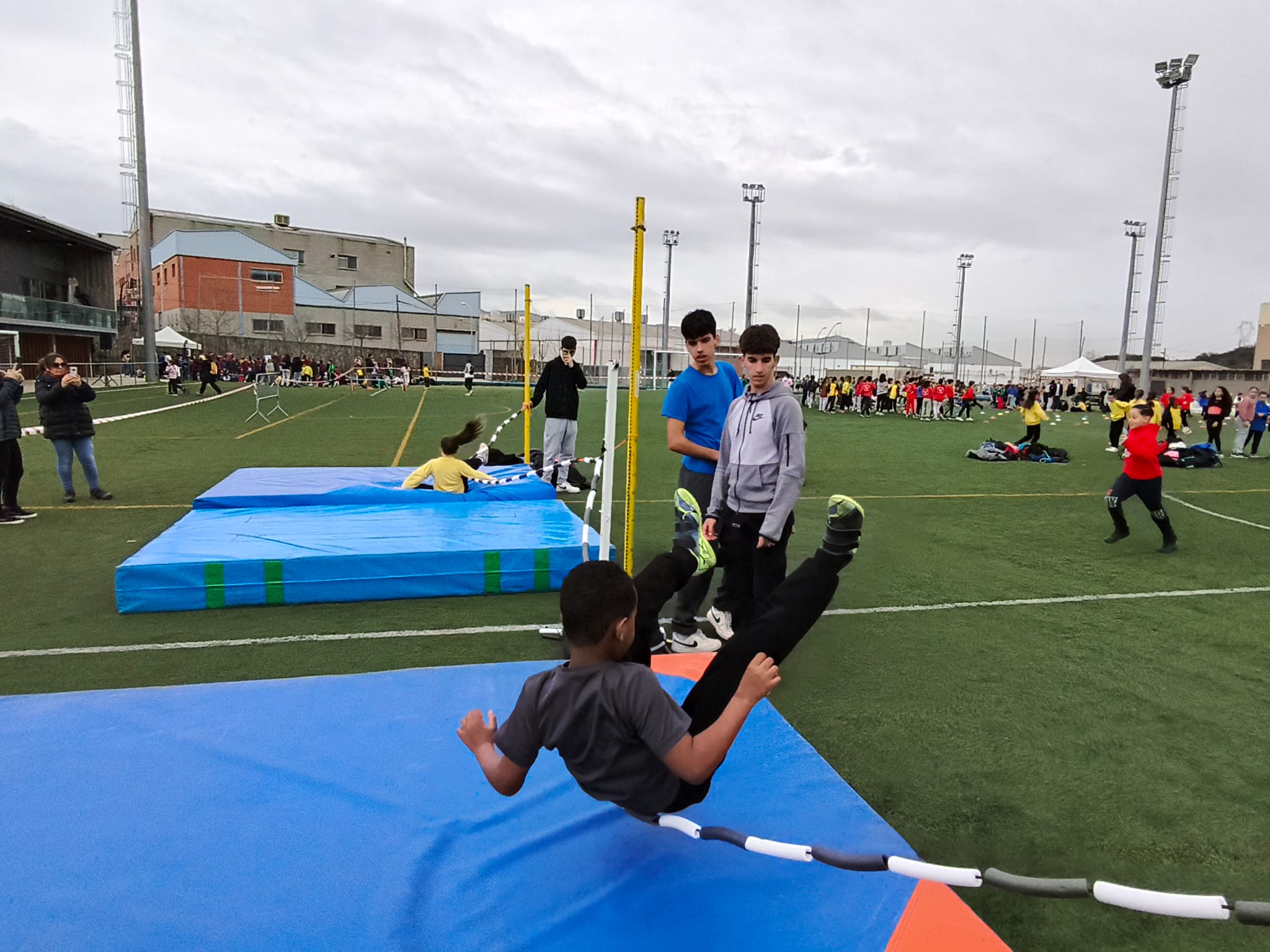 e5a9b476-4832-498f-8f13-8839fa6fa9f6