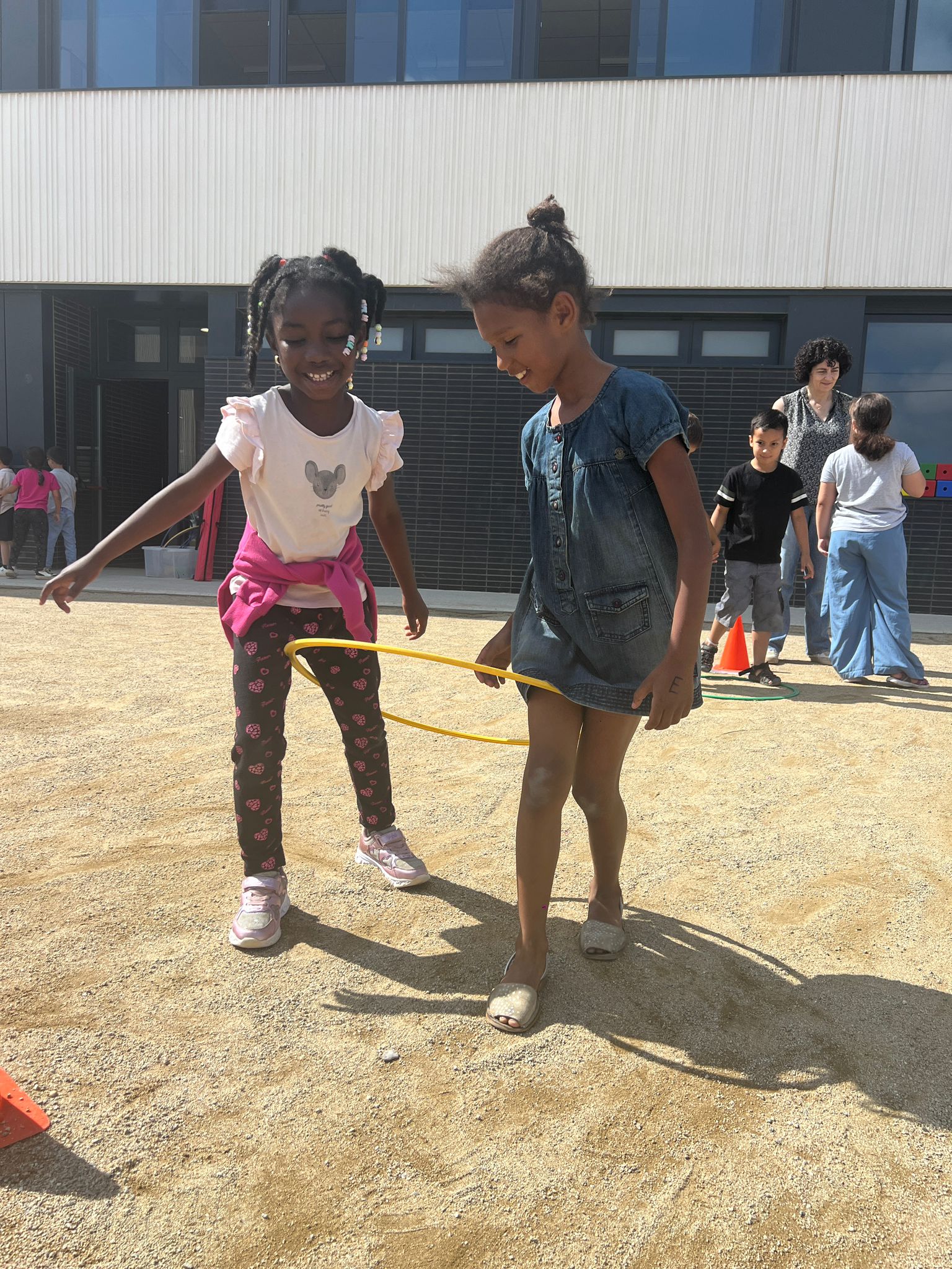 271e0580-34f7-4b76-9c92-7ba2ef670e97