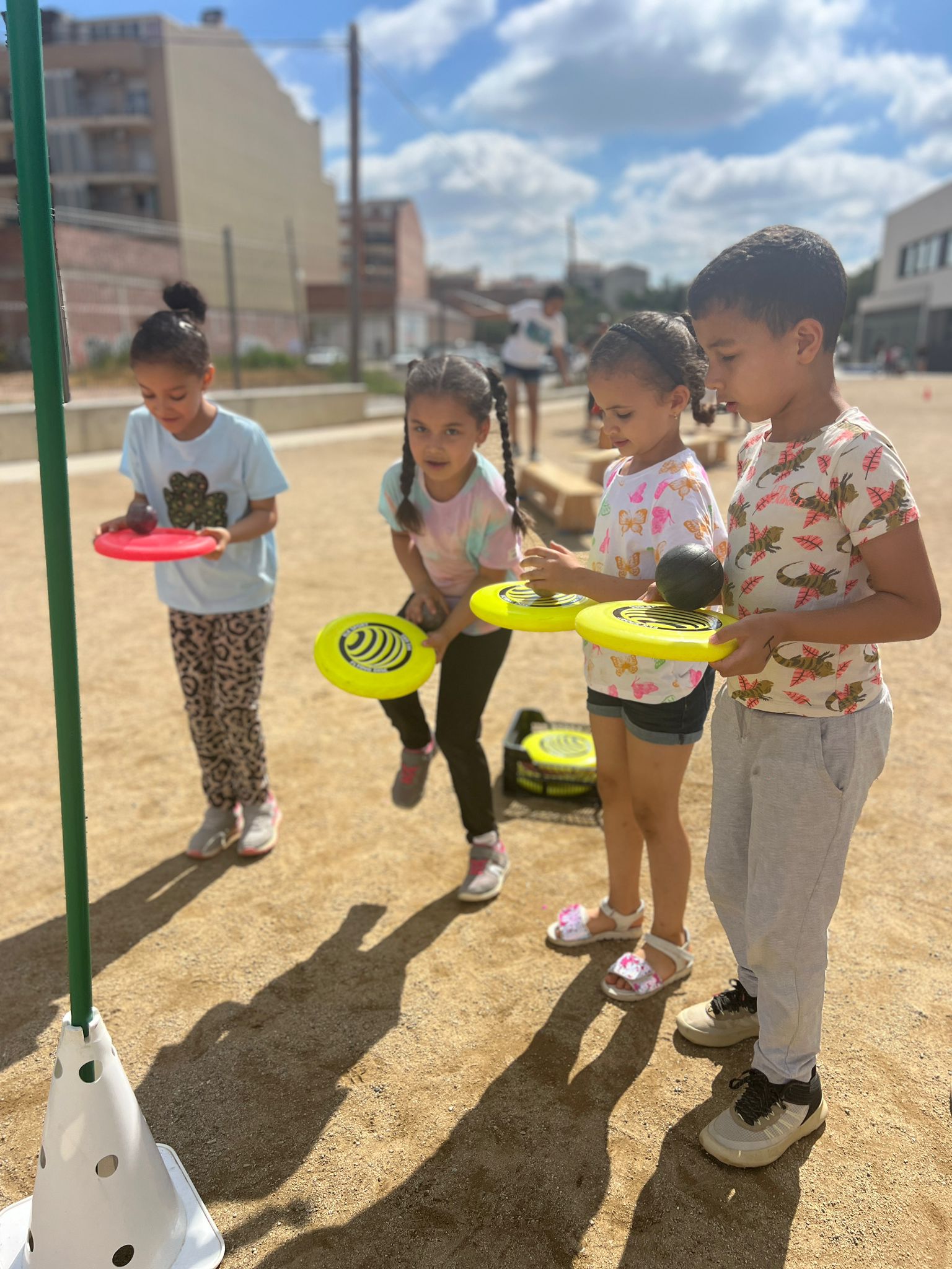 ef52a17f-8886-413b-8890-9818a60a272a