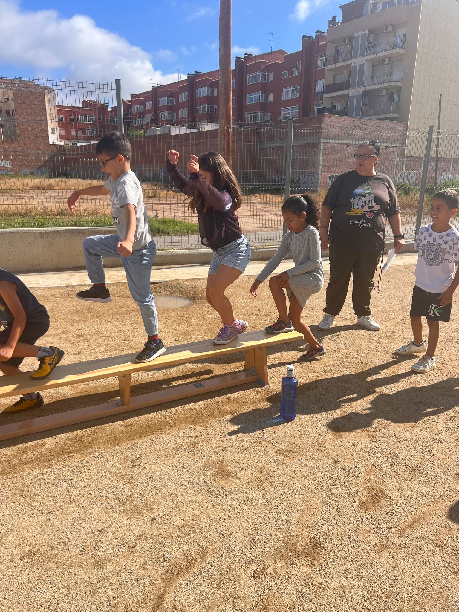 f7cfd619-d755-4bf7-a12d-6a357af82369