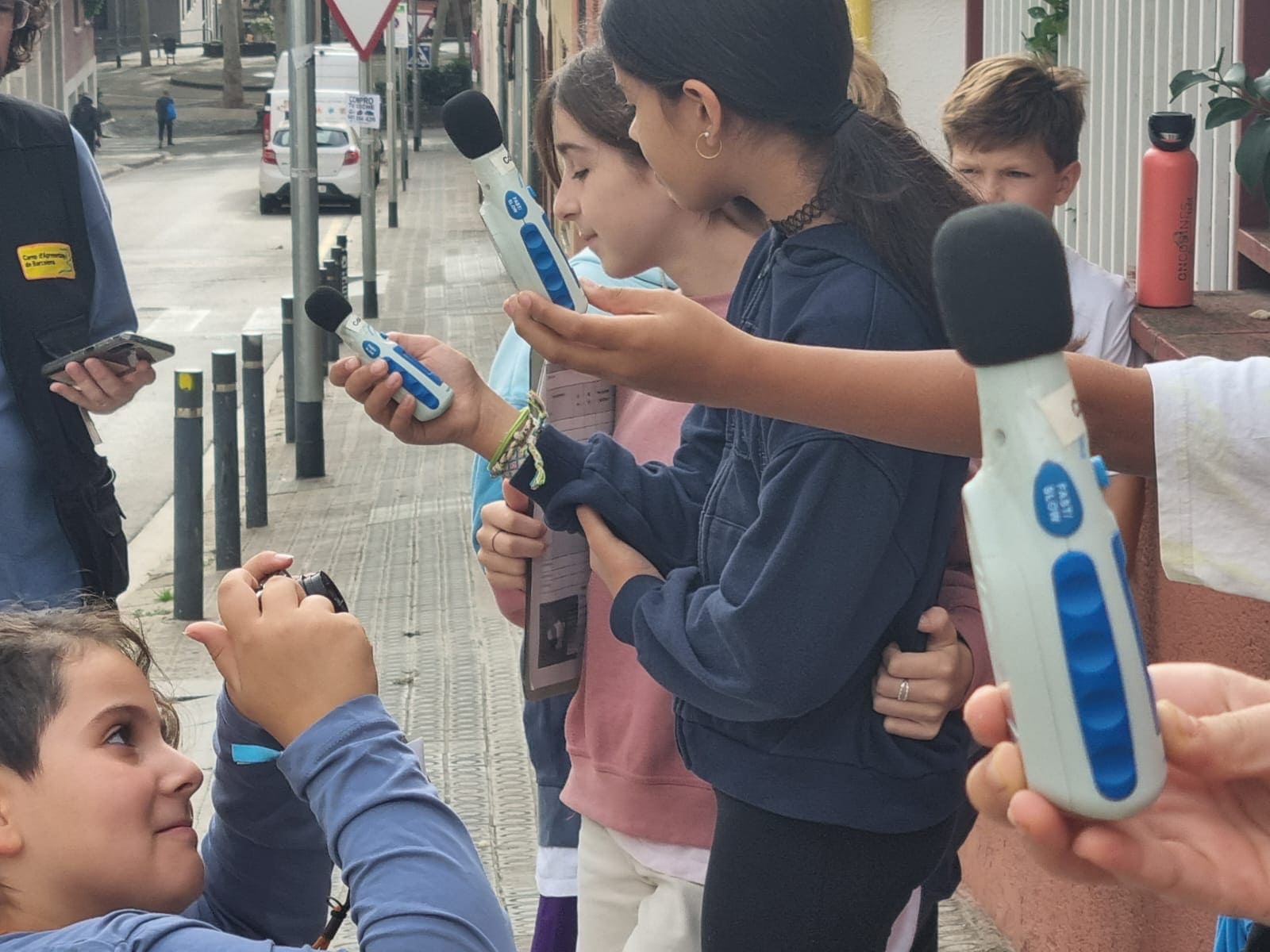 85b249df-73a4-4444-bf0f-31302c98ed3b