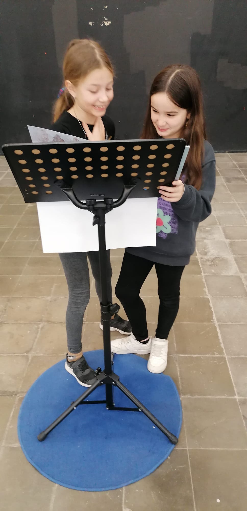 046b6c82-8ba9-4541-b602-2eb5d16af5b9-min