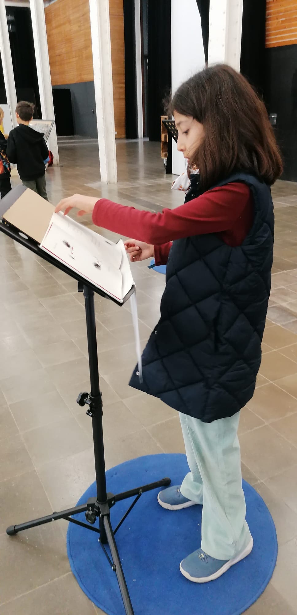 fecb9451-43ef-4260-9172-c4fade97bec1-min