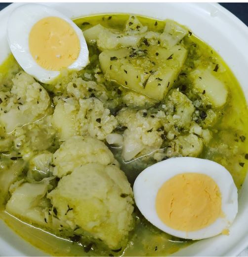 Coliflor amb ou dur i salsa verda 2