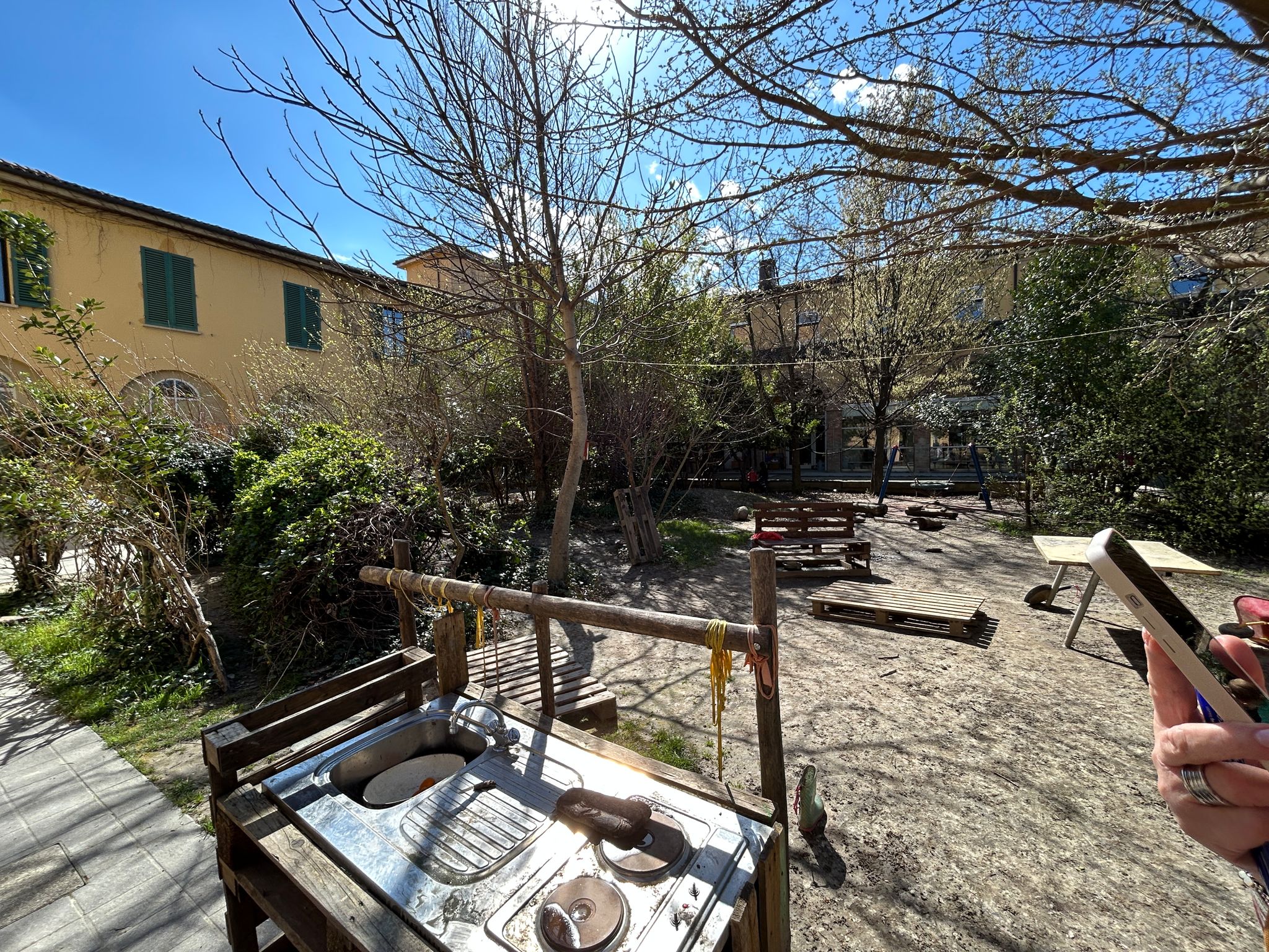 WhatsApp Image 2025-04-03 at 09.51.43 (1)