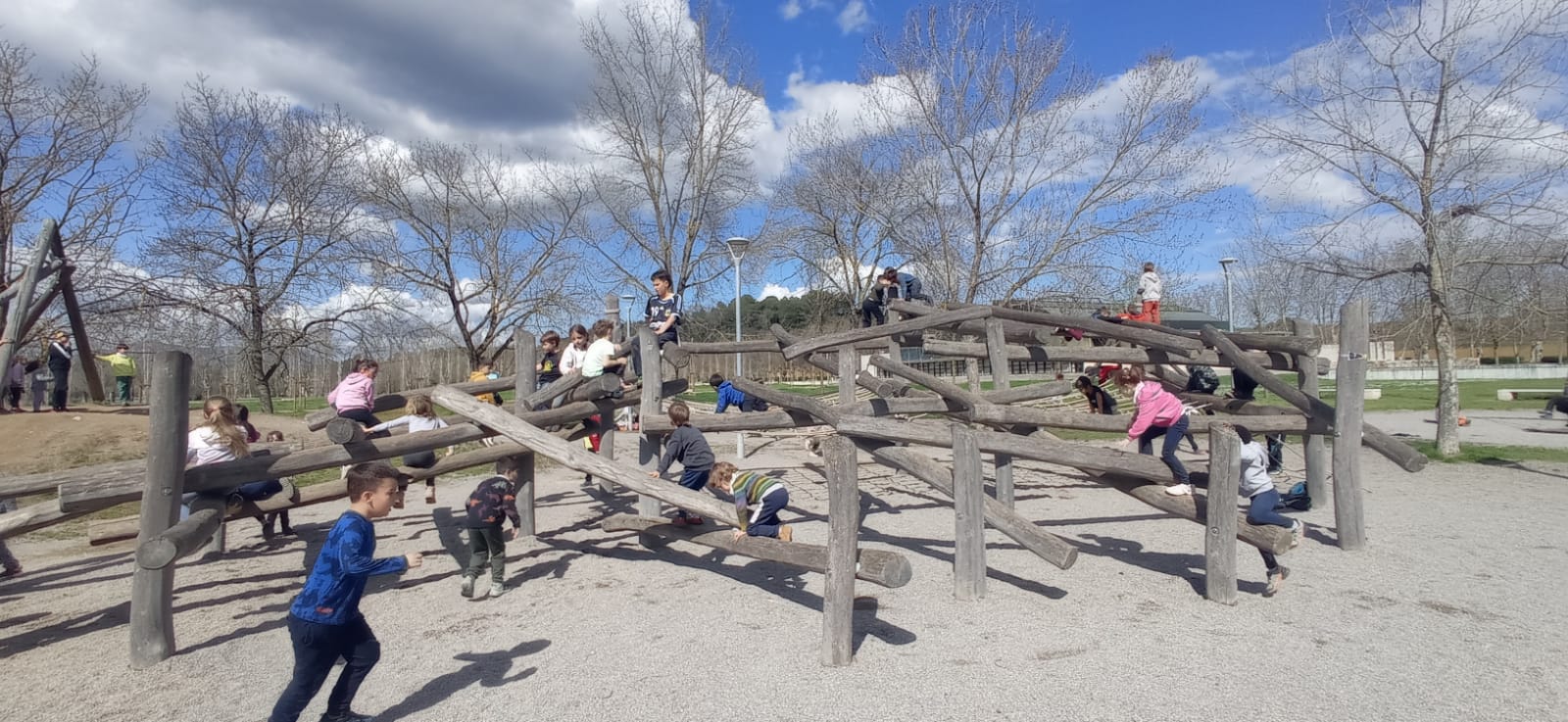 WhatsApp Image 2025-04-03 at 16.32.01