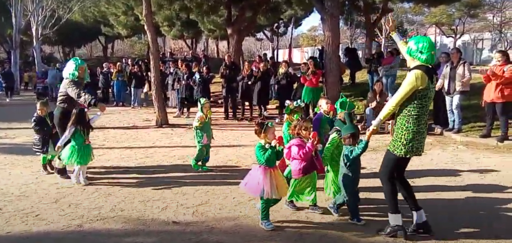 infantil carnaval foto OK