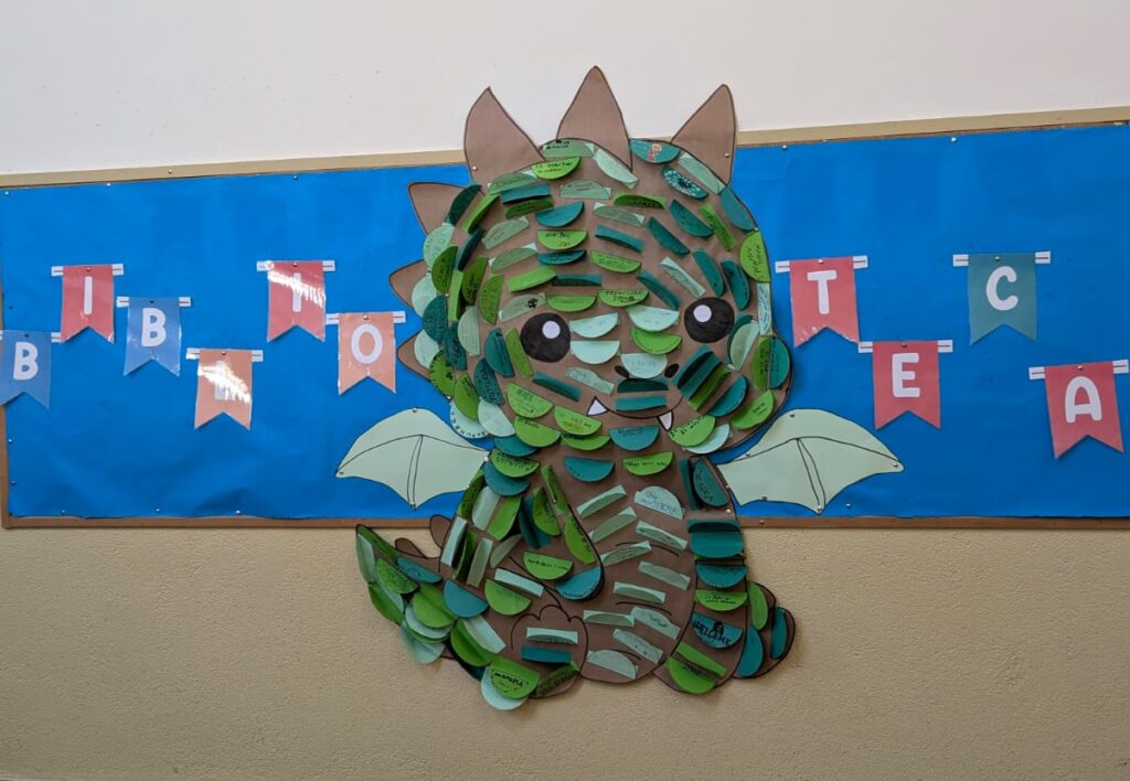 Sant Jordi Biblioteca