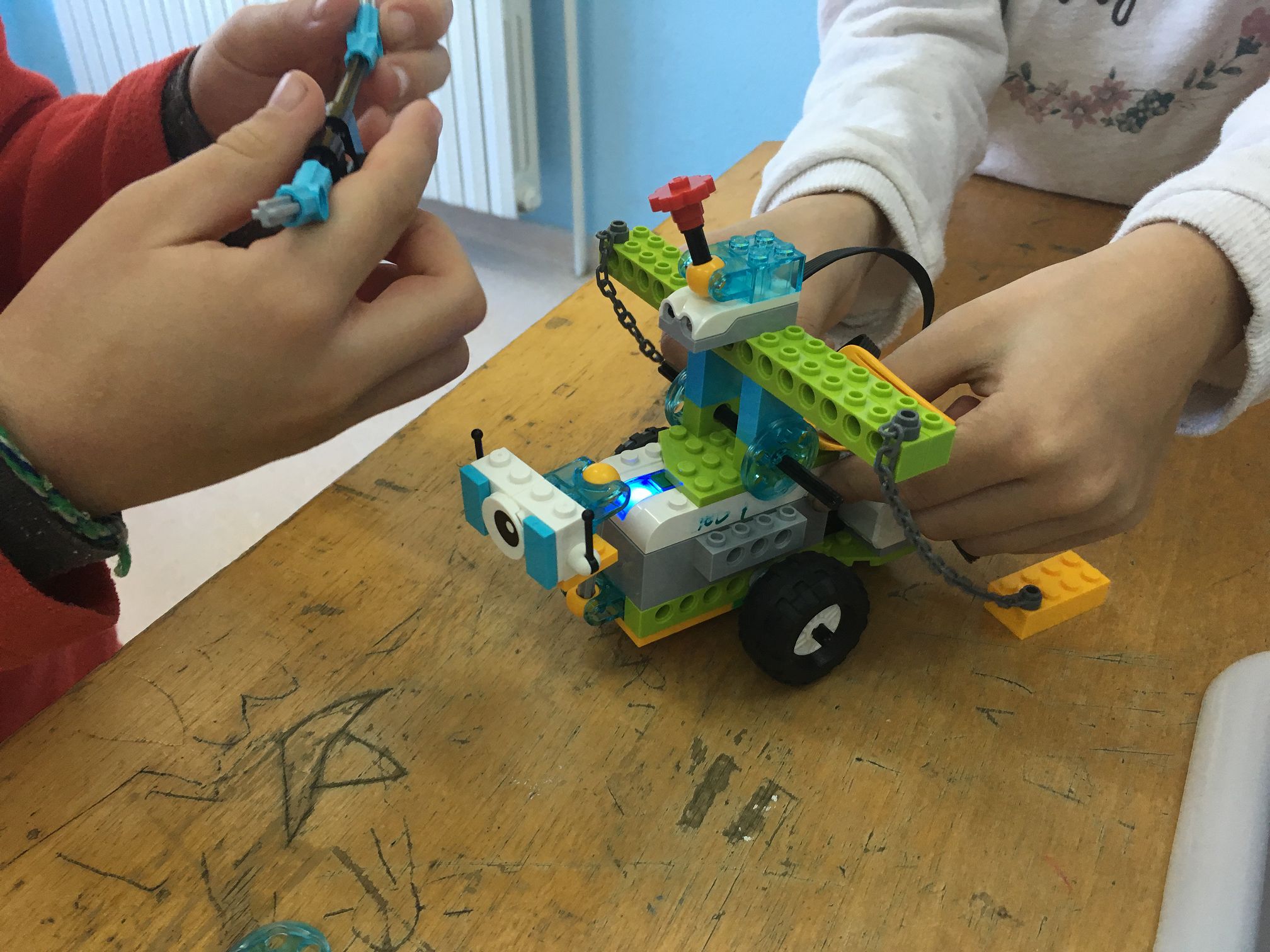 171215 Descobriment creatiu a 3r (2)