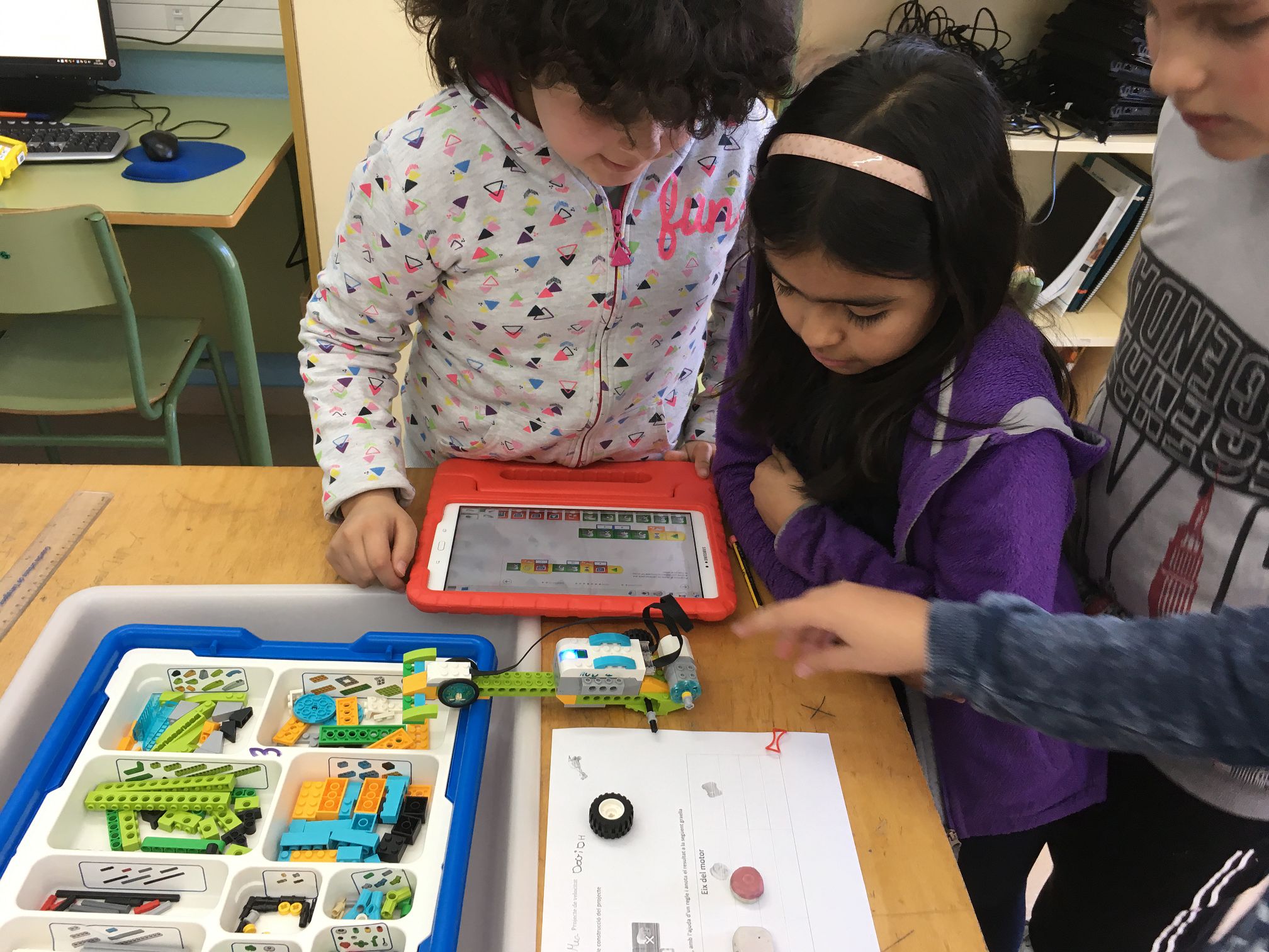 180117 Enginyeria mecànica amb els Fórmula 1 4t (2)