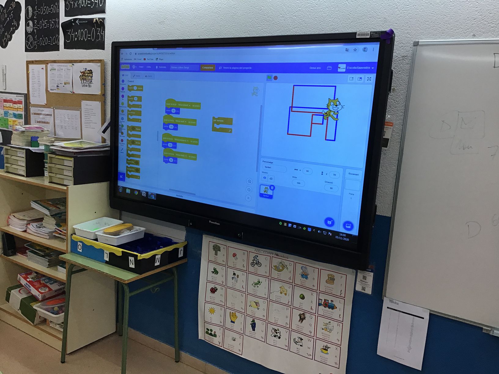 201105 CM-C Dibuixar amb llapis Scratch (7)