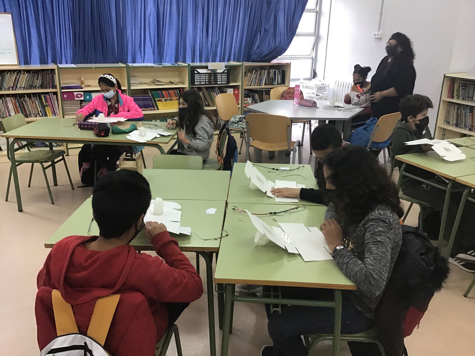 201125 CS-C Led RGB amb Petits Enginyers (1)