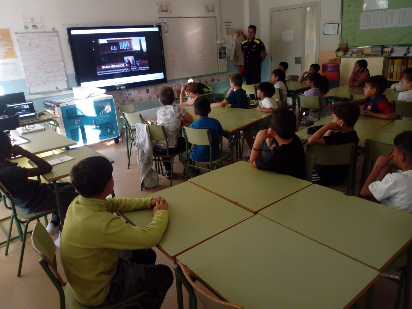 de4f5bed-b504-468e-afbc-53d284026390