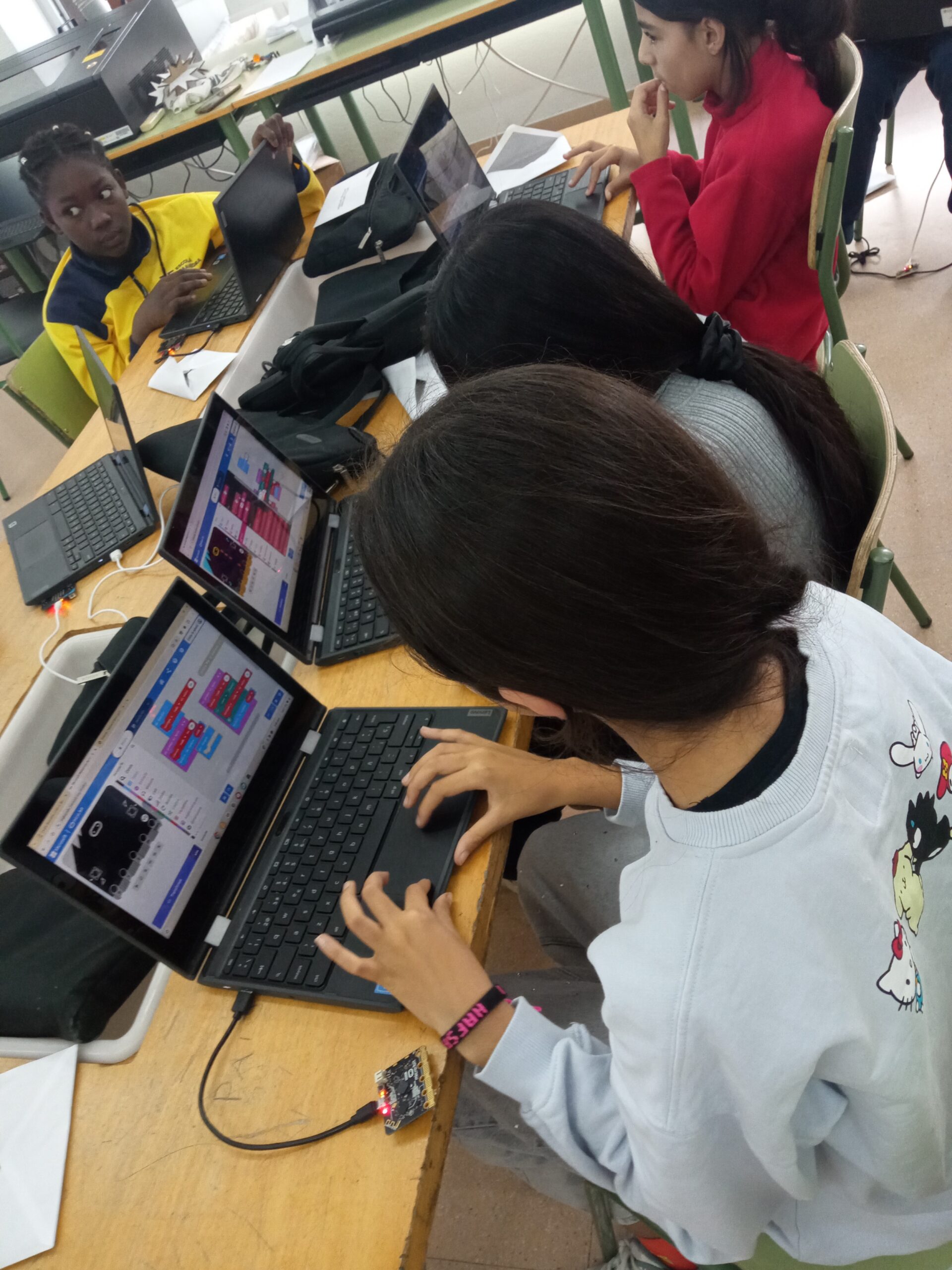 241203 Brúixola microbit 6è (4)